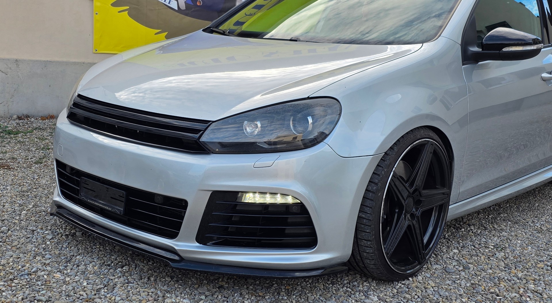 VW Golf 2.0 TSI R 4Motion DSG-image-9