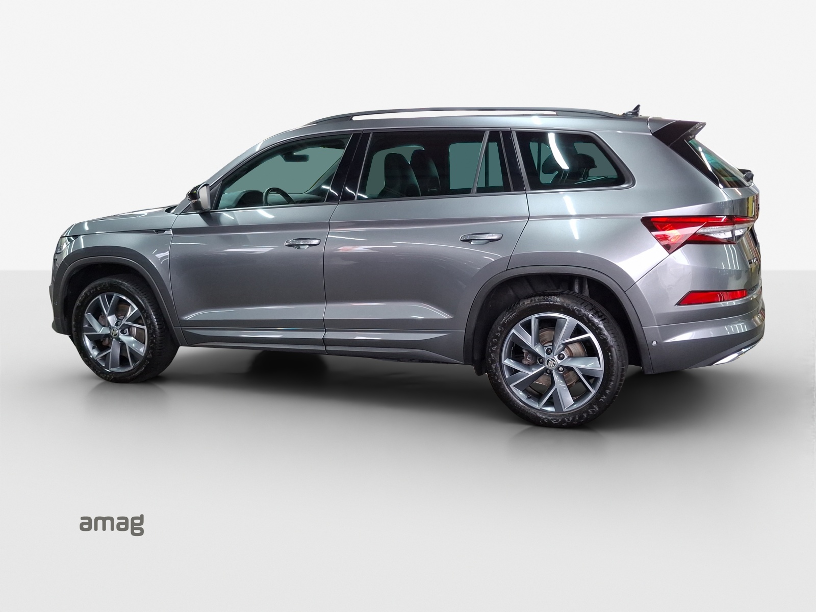 SKODA Kodiaq 2.0 TSI 4x4 SportLine-image-1