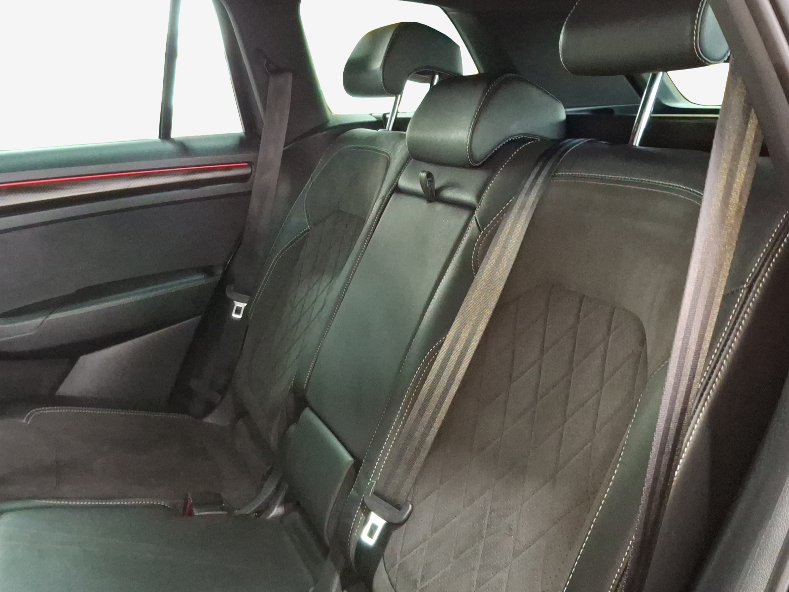 SKODA Kodiaq 2.0 TSI 4x4 SportLine-image-11
