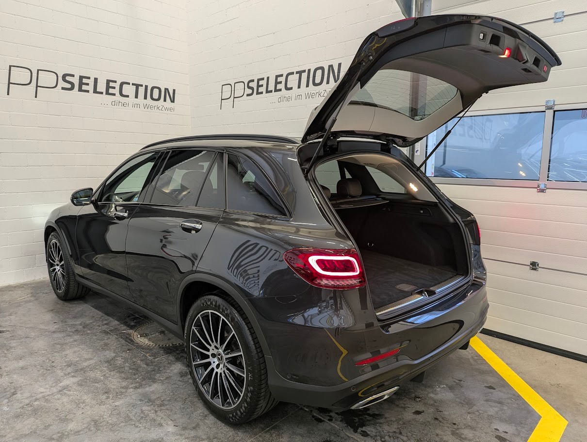 MERCEDES-BENZ GLC 220 d AMG Line 4Matic 9G-Tronic*CH-AUTO PREMIUM PLUS BURMESTER PANO 360CAM AHK 2'50KG MEMORY*-image-27