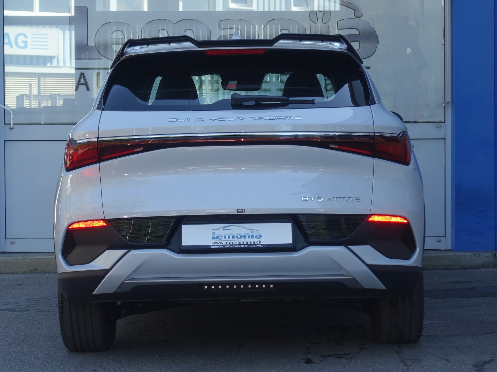 BYD ATTO 3-image-5