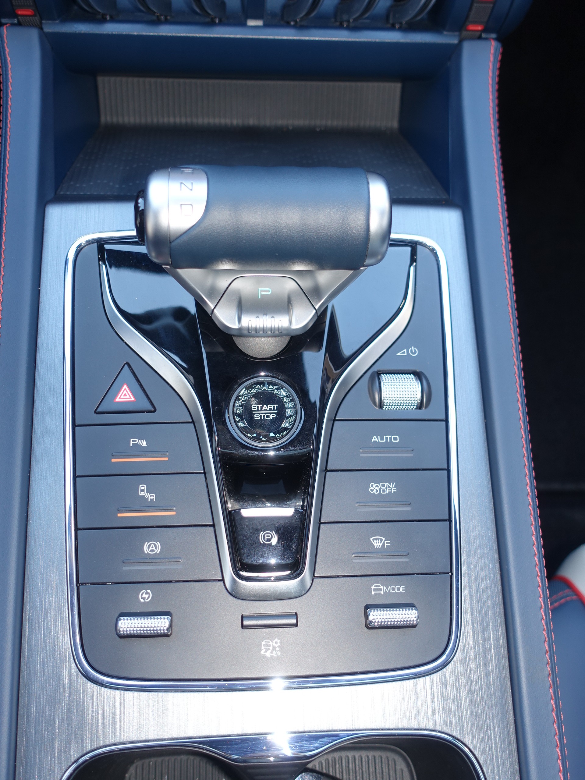 BYD ATTO 3-image-15