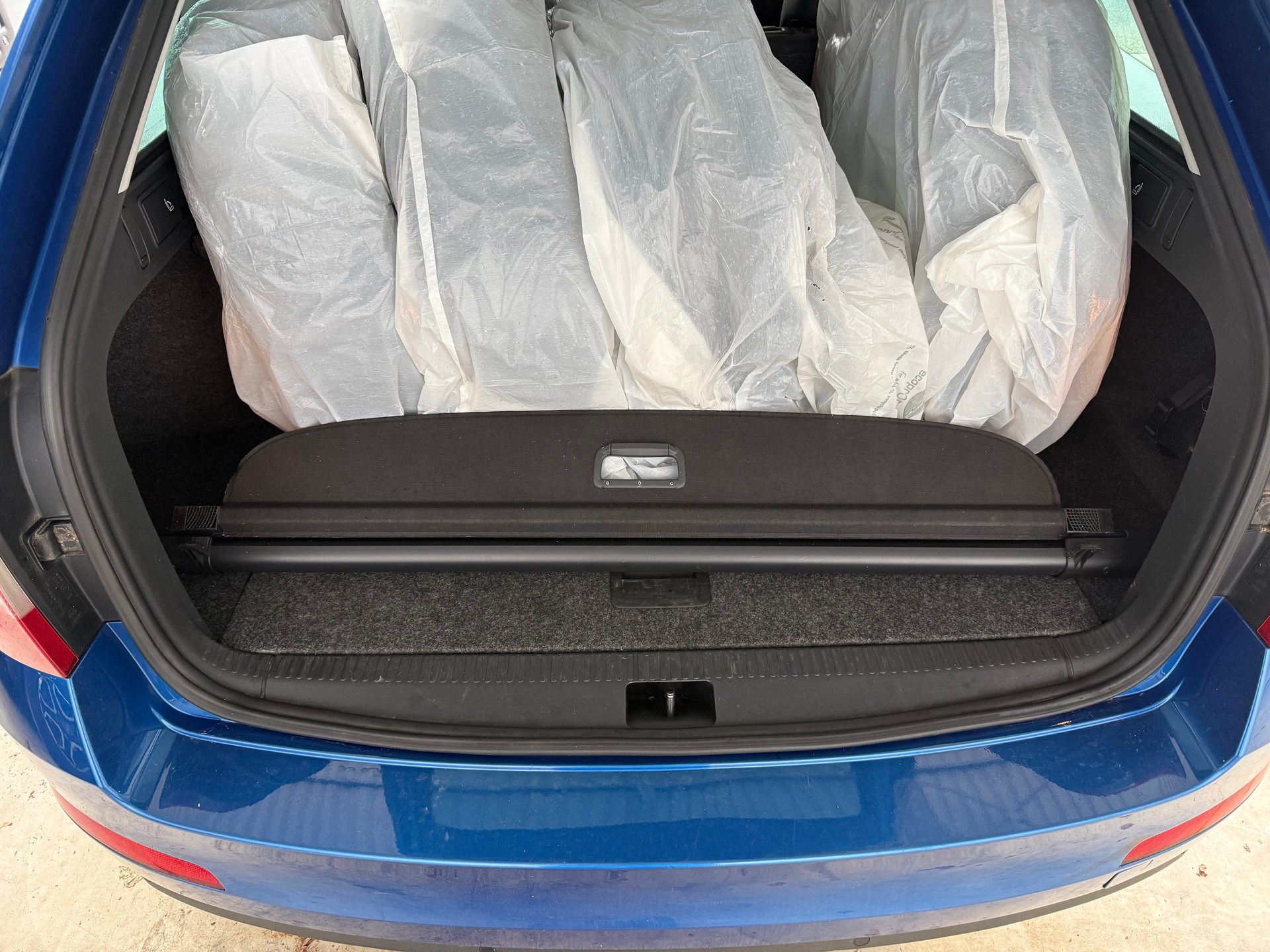 SKODA Octavia Combi 2.0 TDI Elegance 4x4-image-11