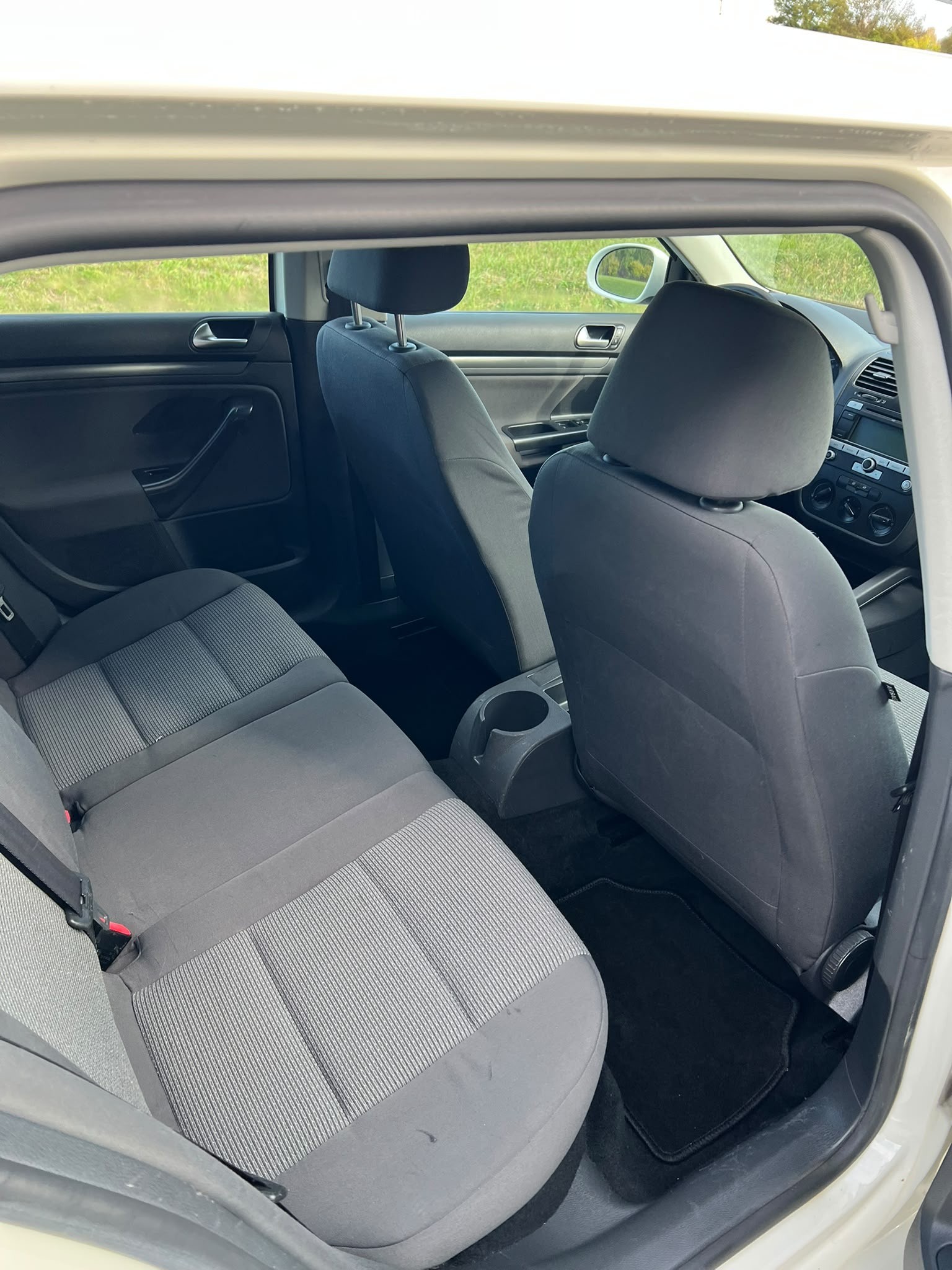 VW Golf Variant 1.4 TSI Comfortline Mit Frisch MFK-image-16