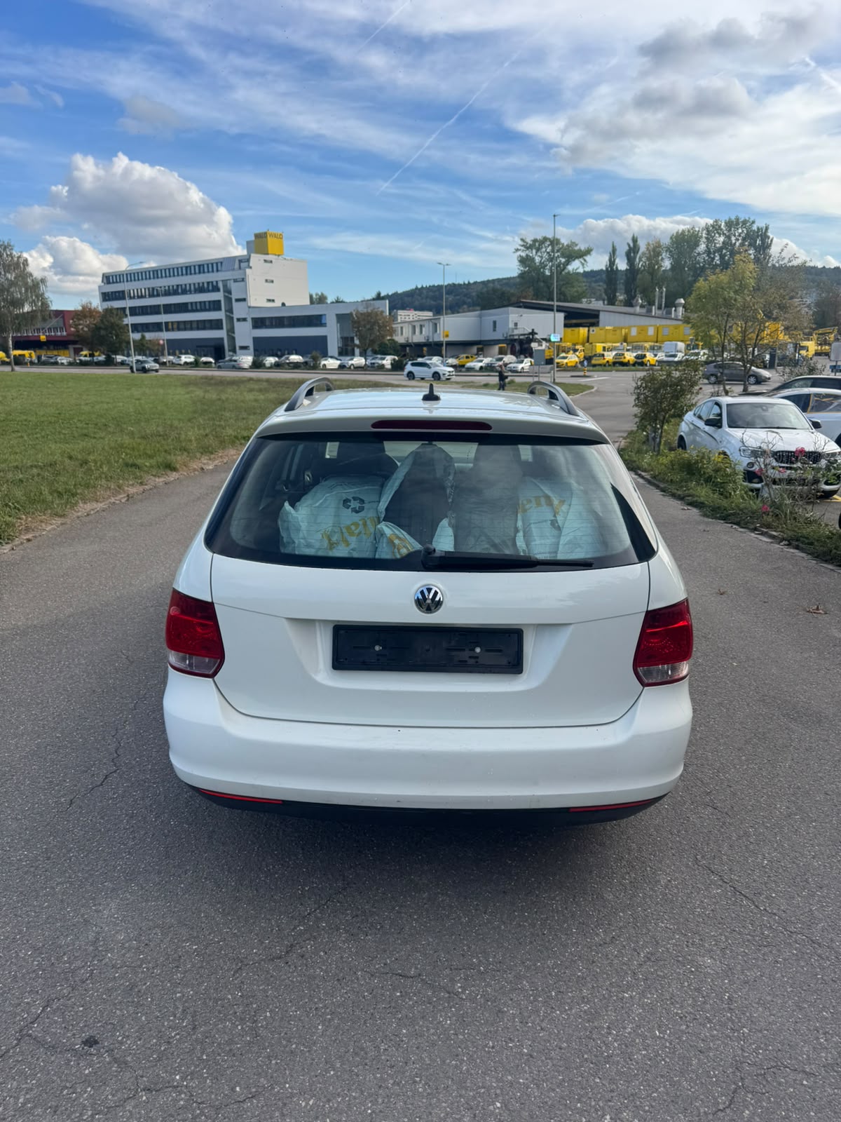VW Golf Variant 1.4 TSI Comfortline Mit Frisch MFK-image-5