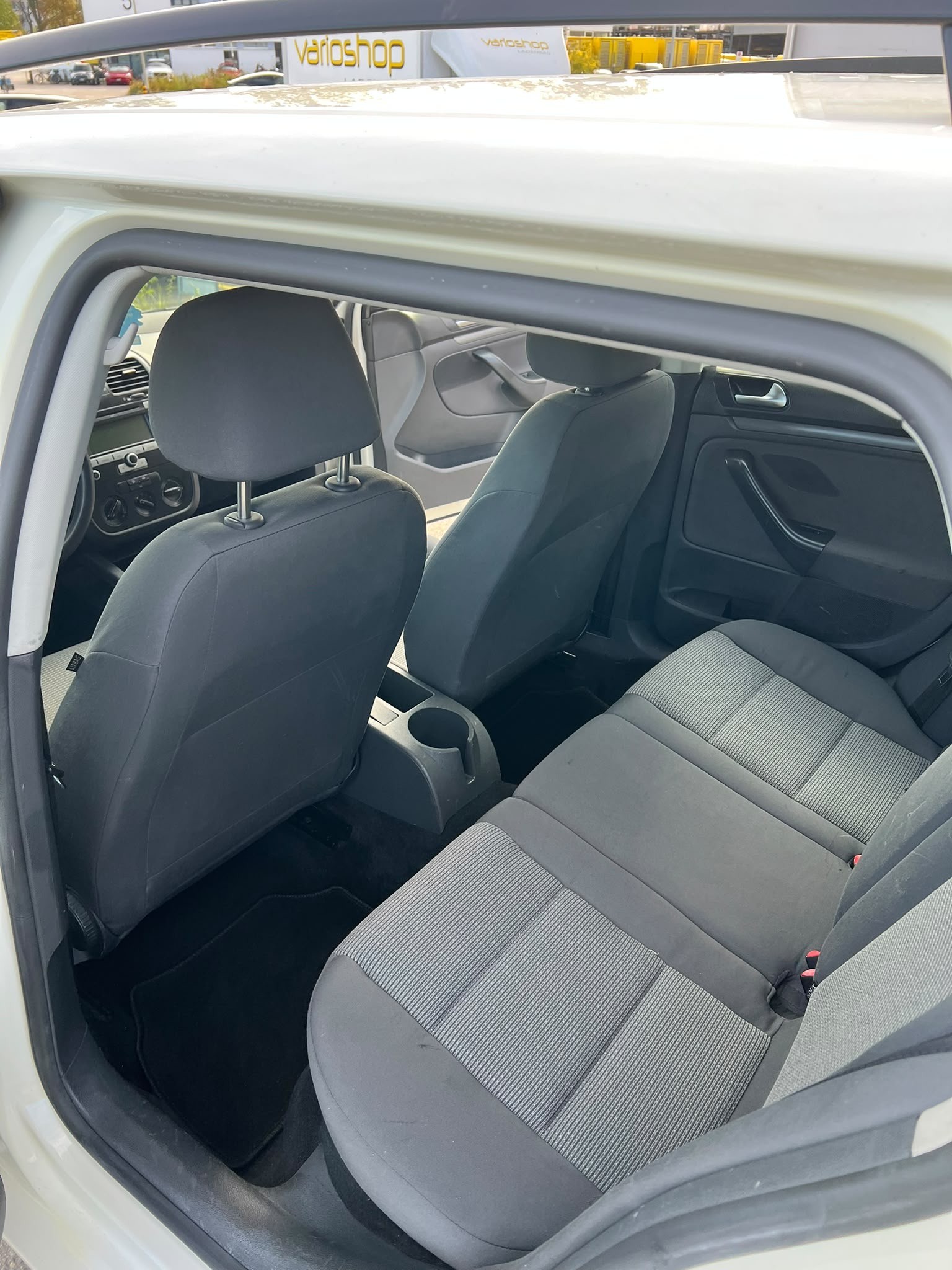 VW Golf Variant 1.4 TSI Comfortline Mit Frisch MFK-image-14
