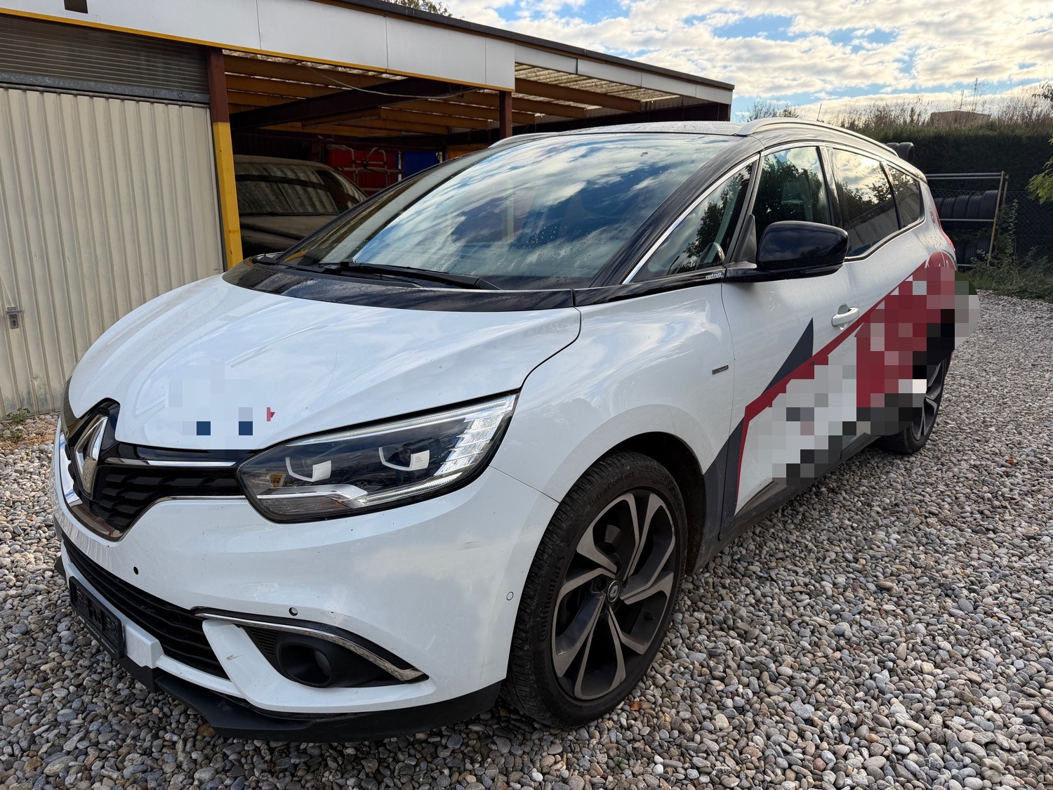 RENAULT Grand Scénic 1.6 dCi Bose-image-0