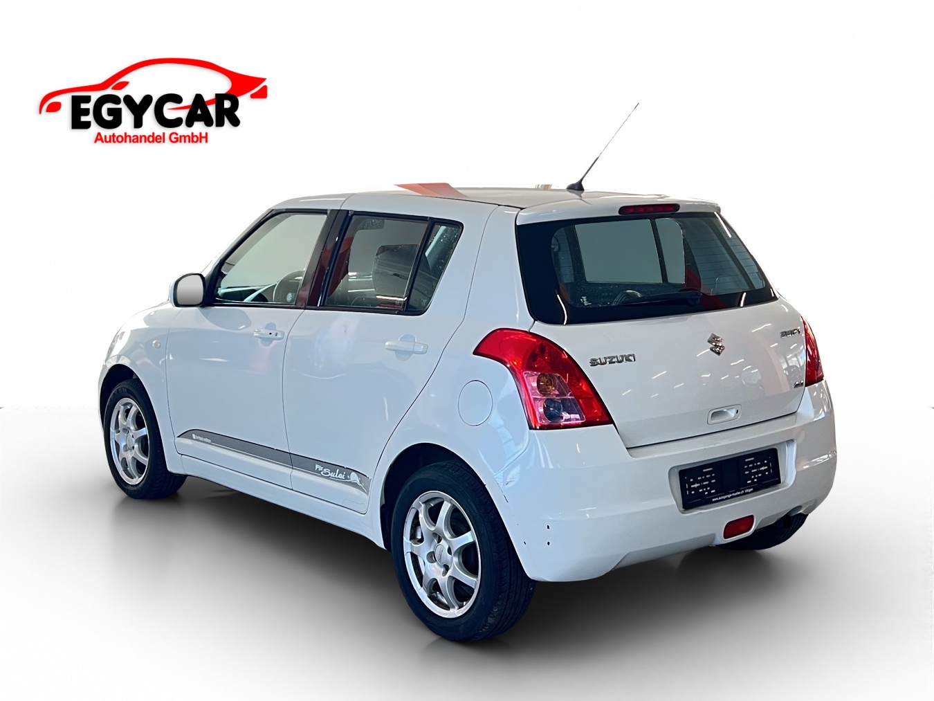 SUZUKI Swift 1.3i 16V GL Top 4x4-image-4