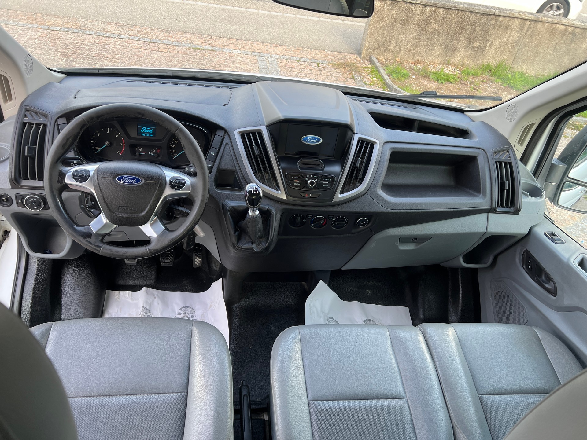 FORD Transit 350 L3 Trend 2.0 TDCi 130 RWD-image-11
