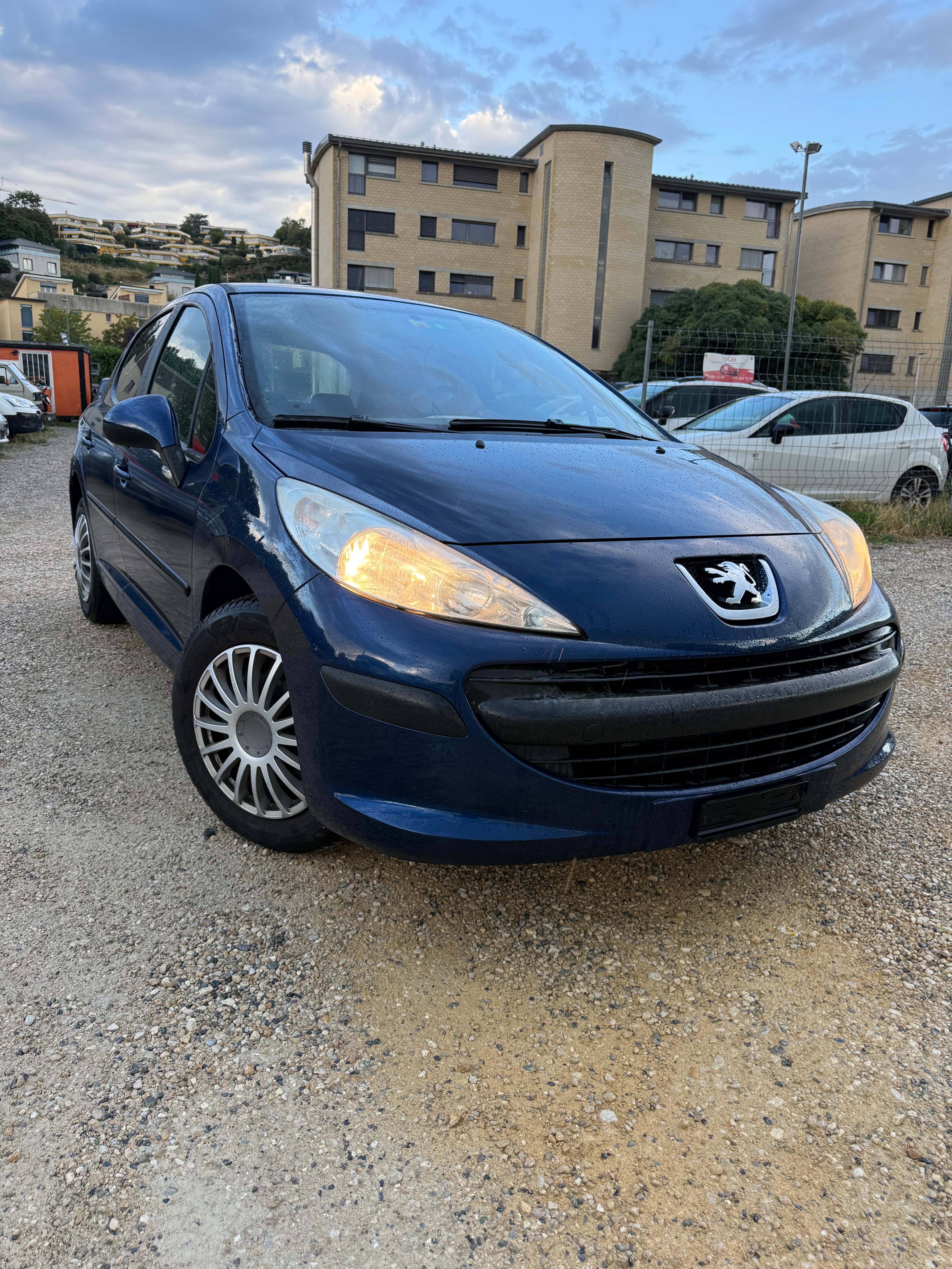 Car photo