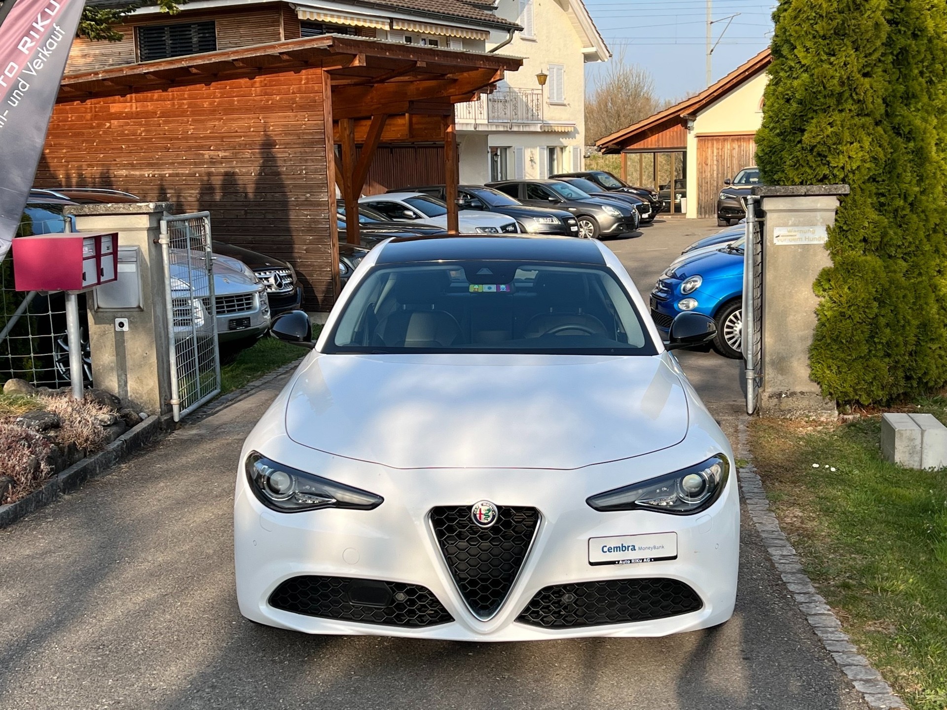 ALFA ROMEO Giulia 2.2 JTDM Super Automatic-showroom-element-2