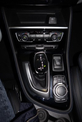 BMW 218d xDrive Active Tourer MSportpaket Steptronic Euro 6-image-8