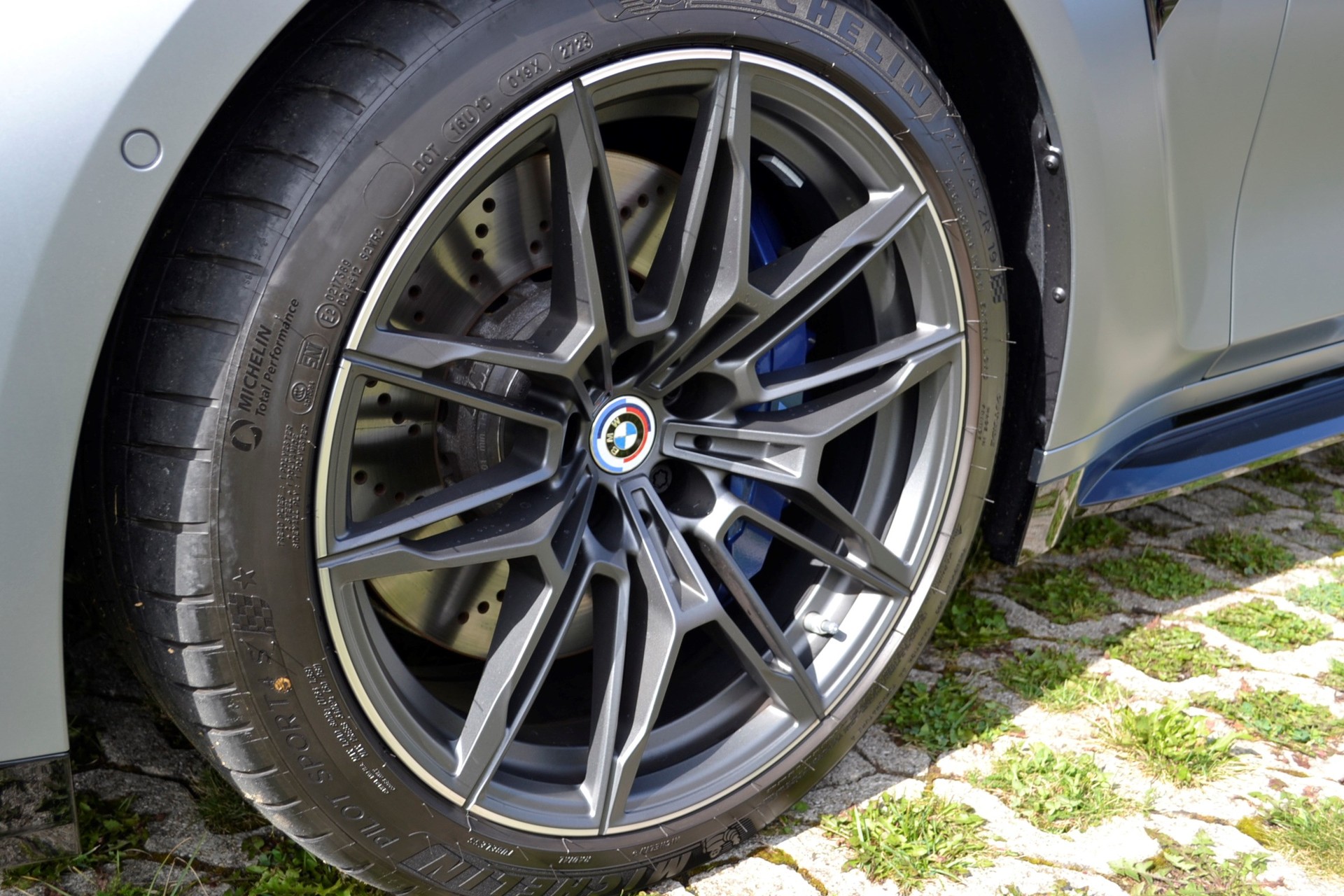 BMW M3 Touring xDrive Competition M-image-11