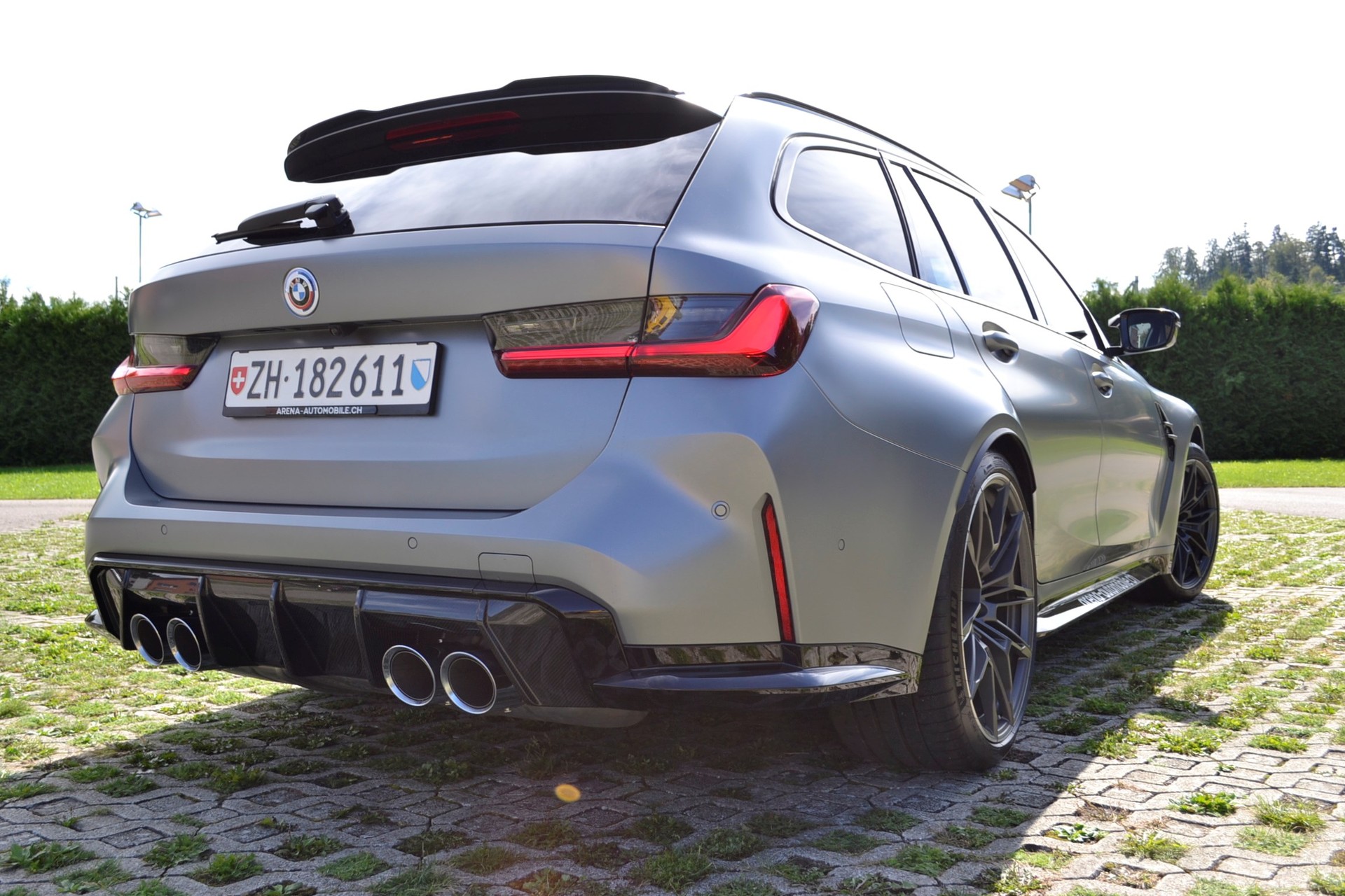 BMW M3 Touring xDrive Competition M-image-3