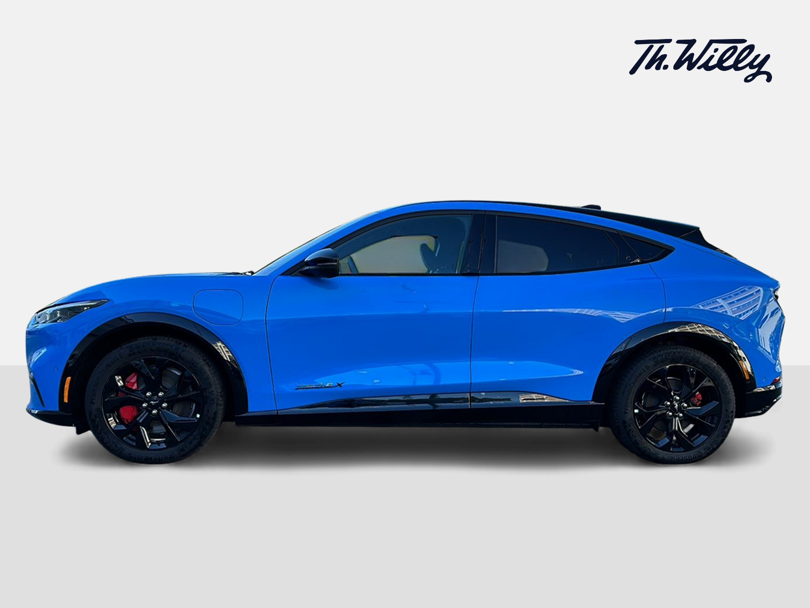 FORD Mustang Mach-E Premium-image-1