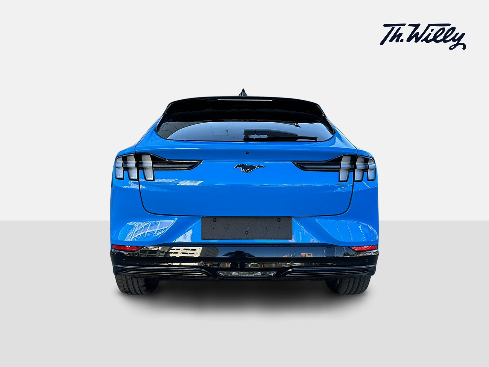 FORD Mustang Mach-E Premium-image-3