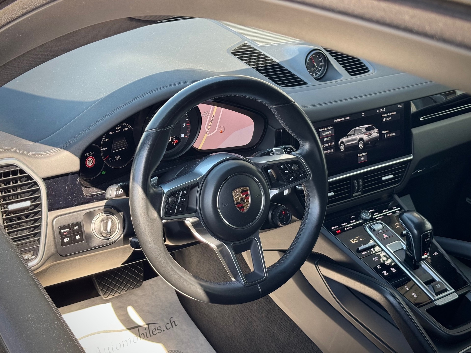 PORSCHE Cayenne - Véhicule Suisse (CH)-image-9