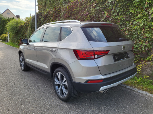 SEAT Ateca 2.0TDI Xcellence 4D-image-3