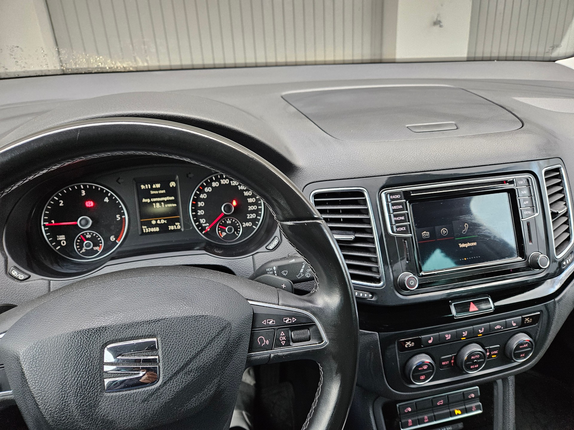 SEAT Alhambra 2.0 TDI DSG Style-image-3