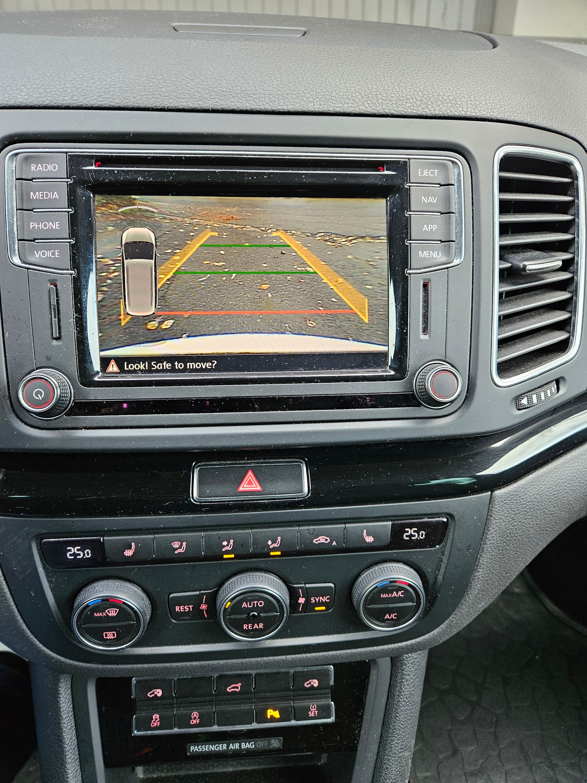 SEAT Alhambra 2.0 TDI DSG Style-image-4