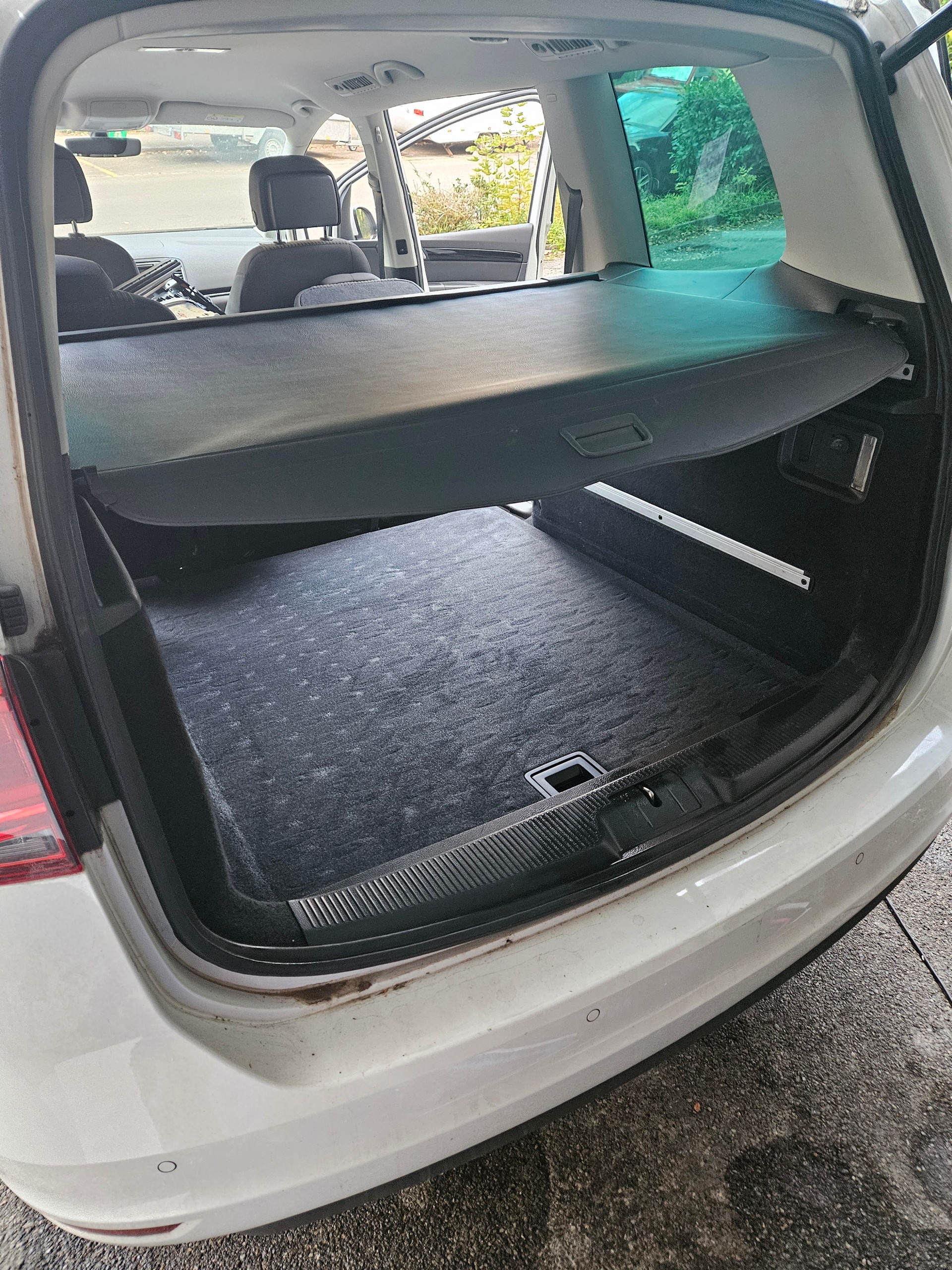 SEAT Alhambra 2.0 TDI DSG Style-image-12