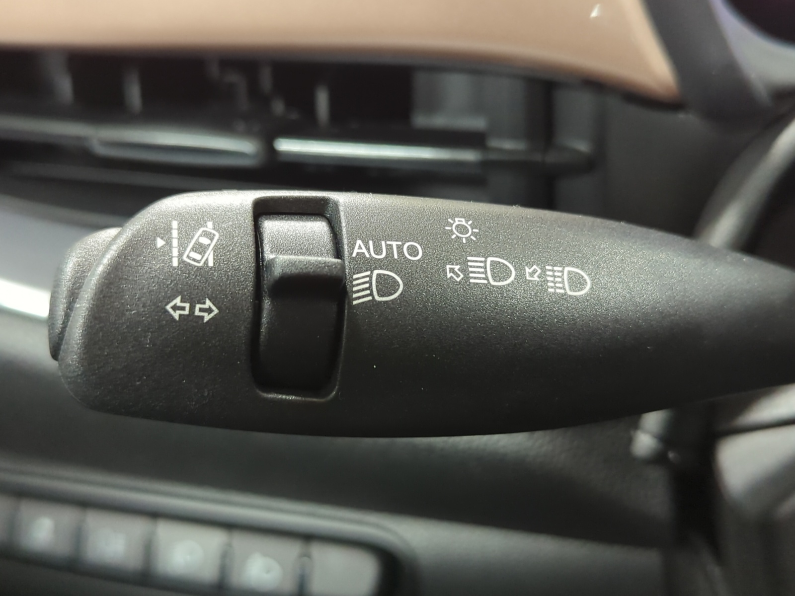 FIAT 500 BEV Swiss Edition 118 PS-image-19