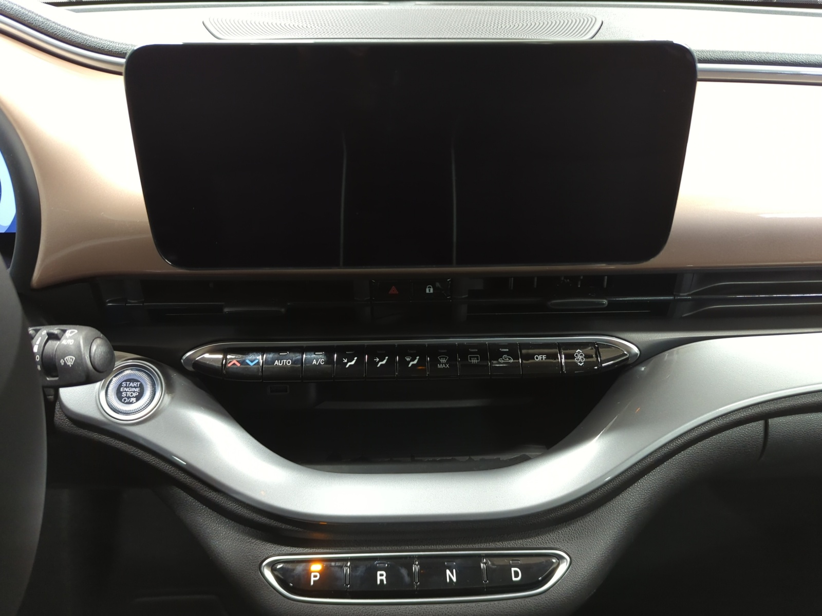 FIAT 500 BEV Swiss Edition 118 PS-image-10