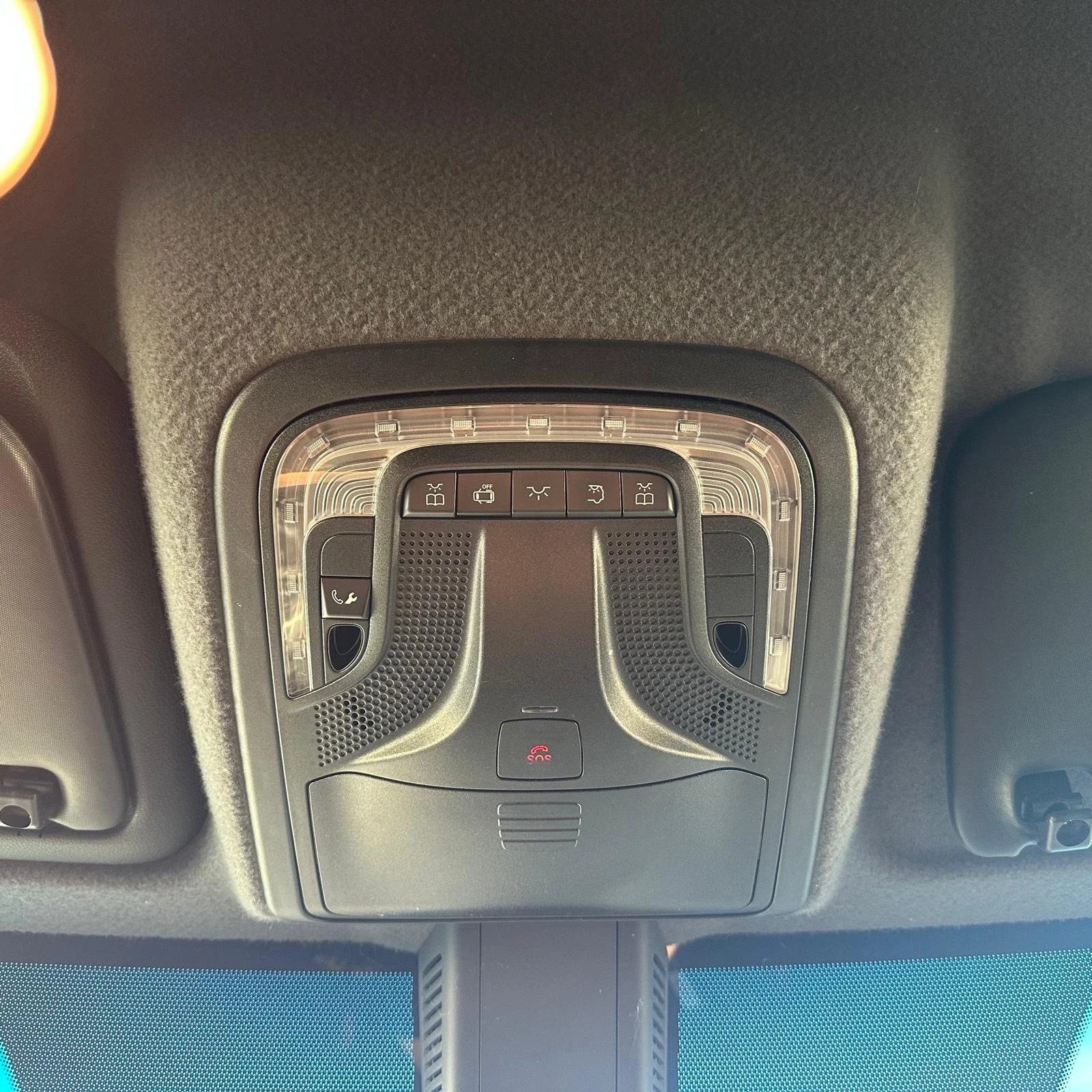 MERCEDES-BENZ Sprinter 214 CDI Standard 9G-TRONIC FWD-image-31