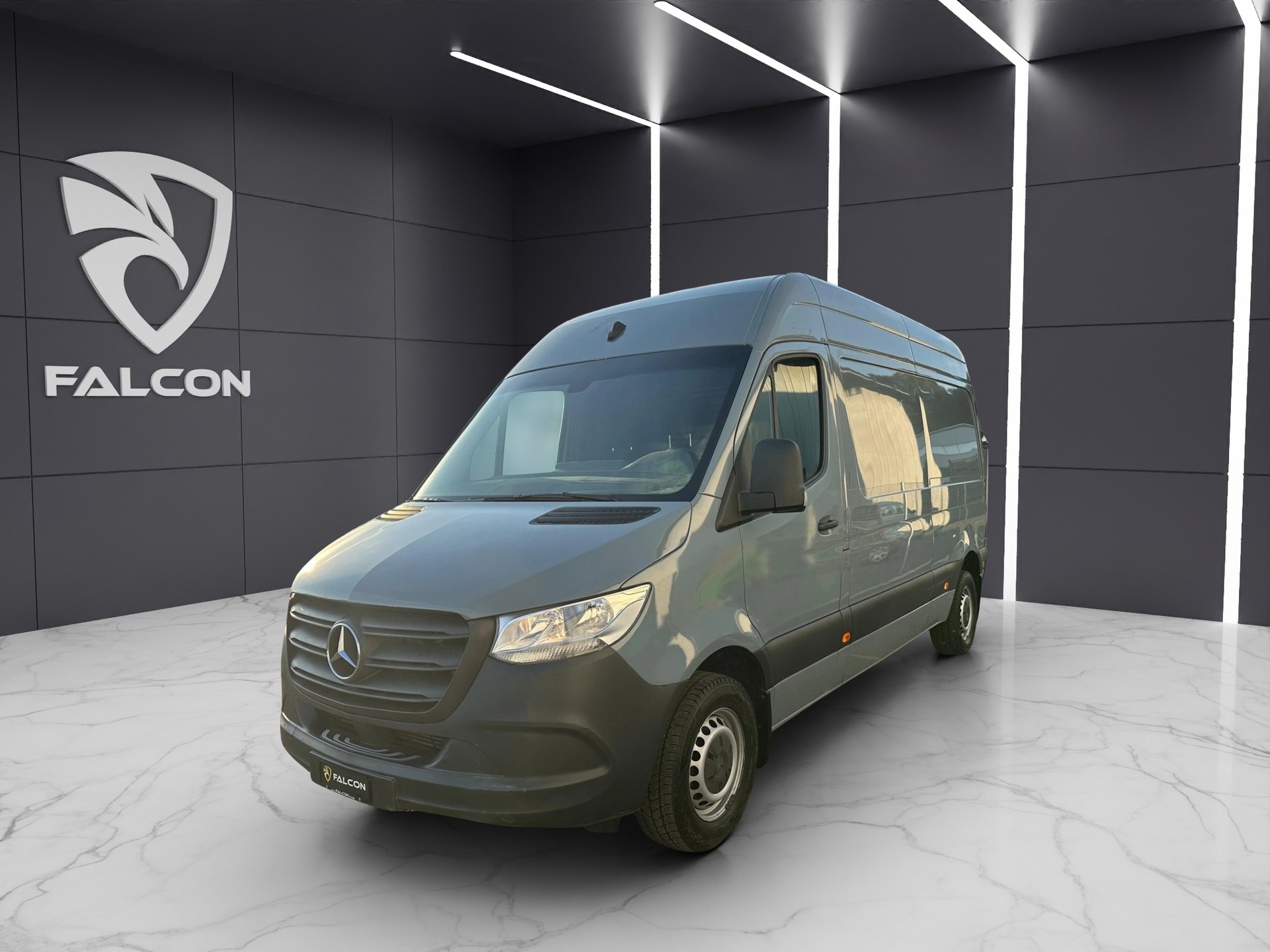 MERCEDES-BENZ Sprinter 214 CDI Standard 9G-TRONIC FWD
