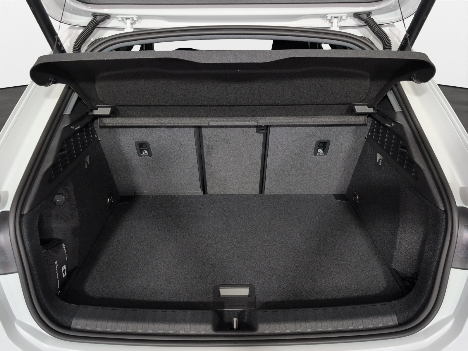 AUDI A3 Sportback TFSI 110 kW Attraction S tronic-image-12