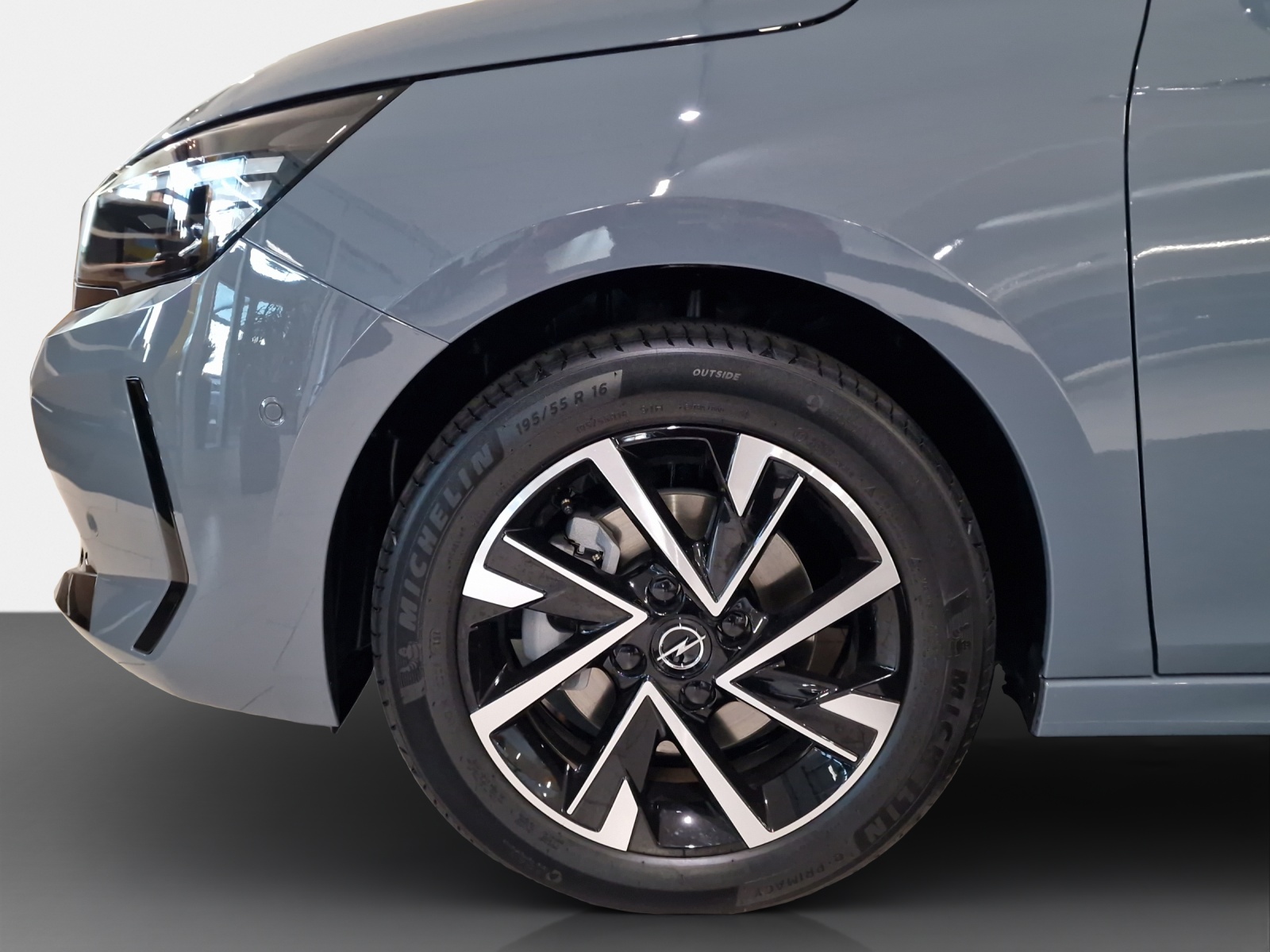 OPEL Corsa 1.2T/145 GS Hybrid-image-8