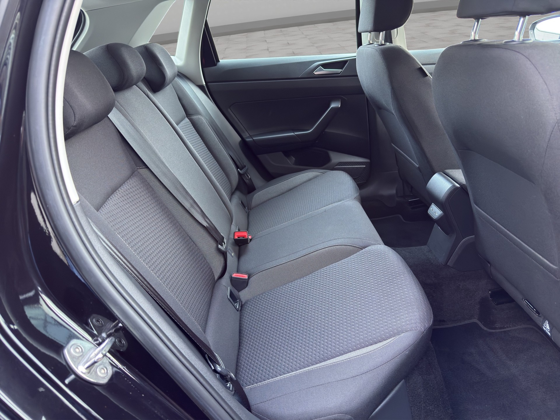 VW Polo 1.0 TSI Life DSG-image-18