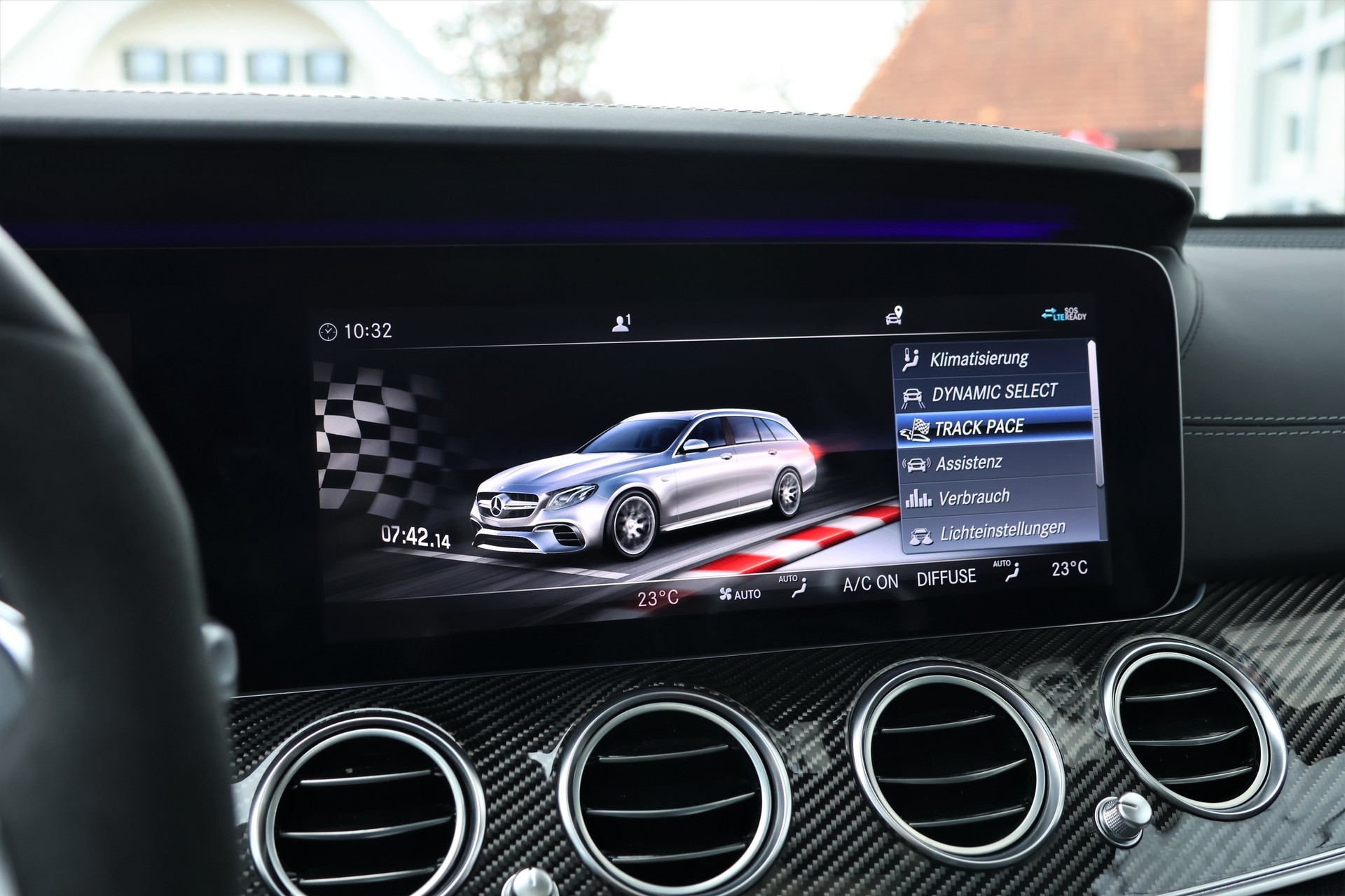 MERCEDES-BENZ E 63 AMG S 4 Matic 9G-Tronic (CH)-image-21