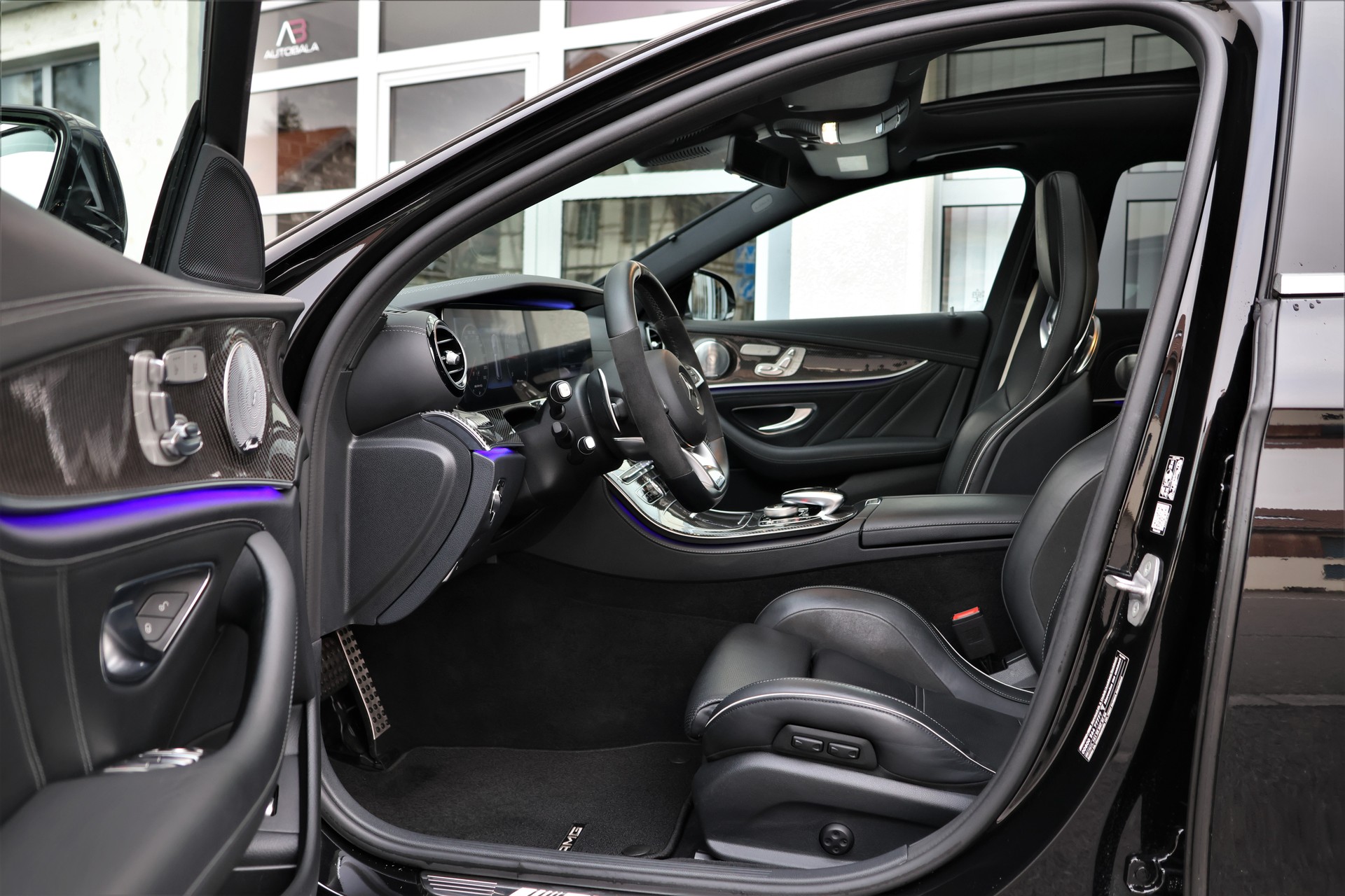 MERCEDES-BENZ E 63 AMG S 4 Matic 9G-Tronic (CH)-image-8