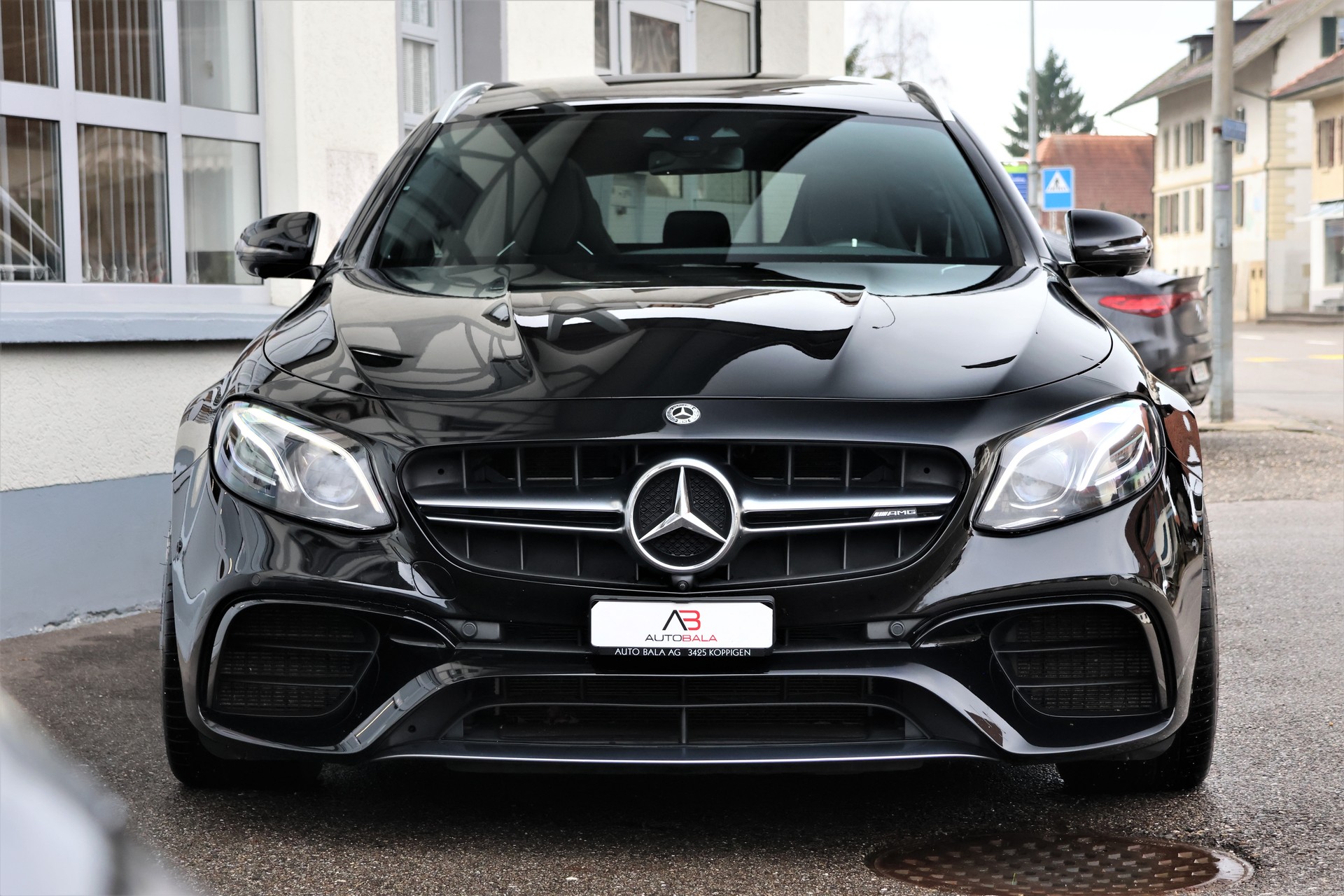 MERCEDES-BENZ E 63 AMG S 4 Matic 9G-Tronic (CH)-image-1