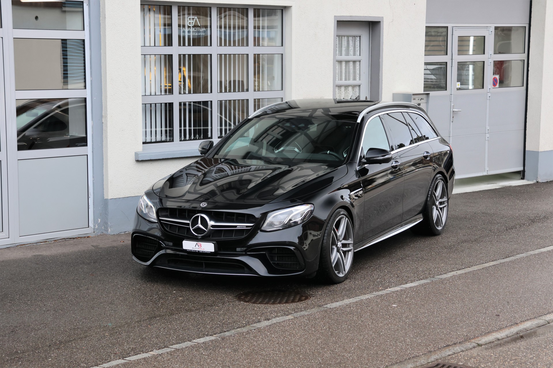 MERCEDES-BENZ E 63 AMG S 4 Matic 9G-Tronic (CH)-image-0