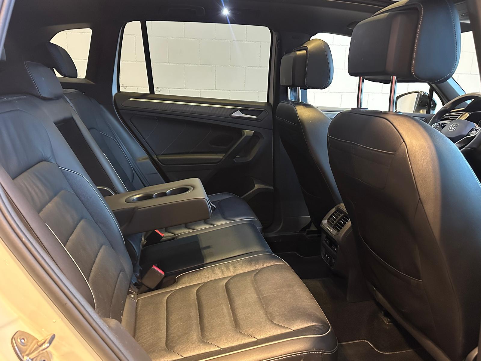 VW Tiguan 2.0TSI R-Line 4Motion DSG-image-16