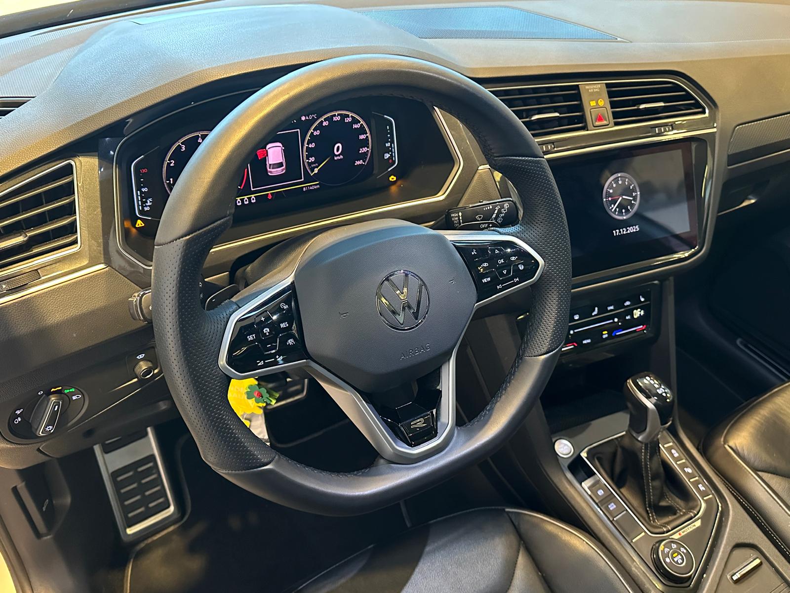 VW Tiguan 2.0TSI R-Line 4Motion DSG-image-17