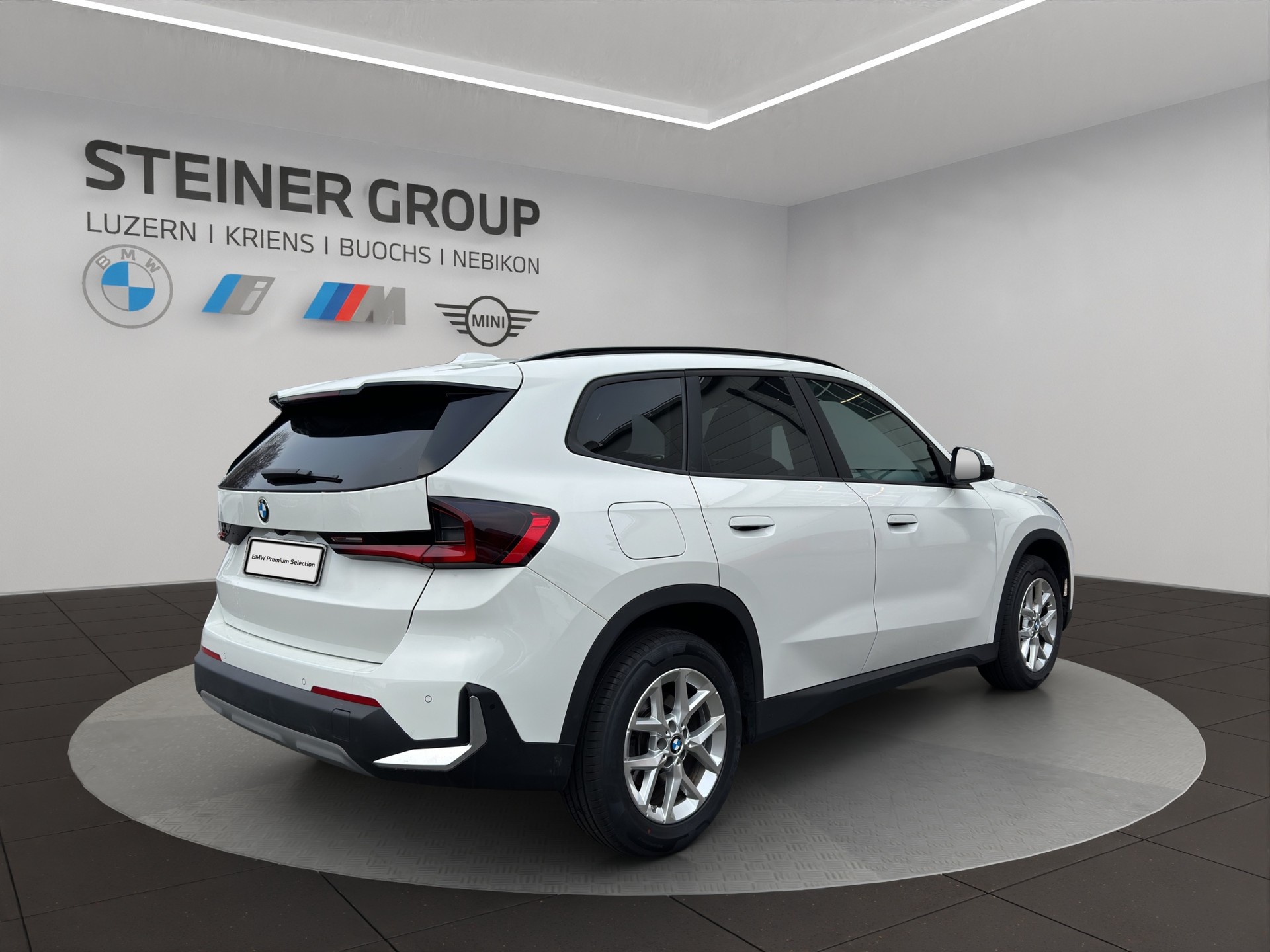 BMW X1 xDrive 20d 48V-image-4