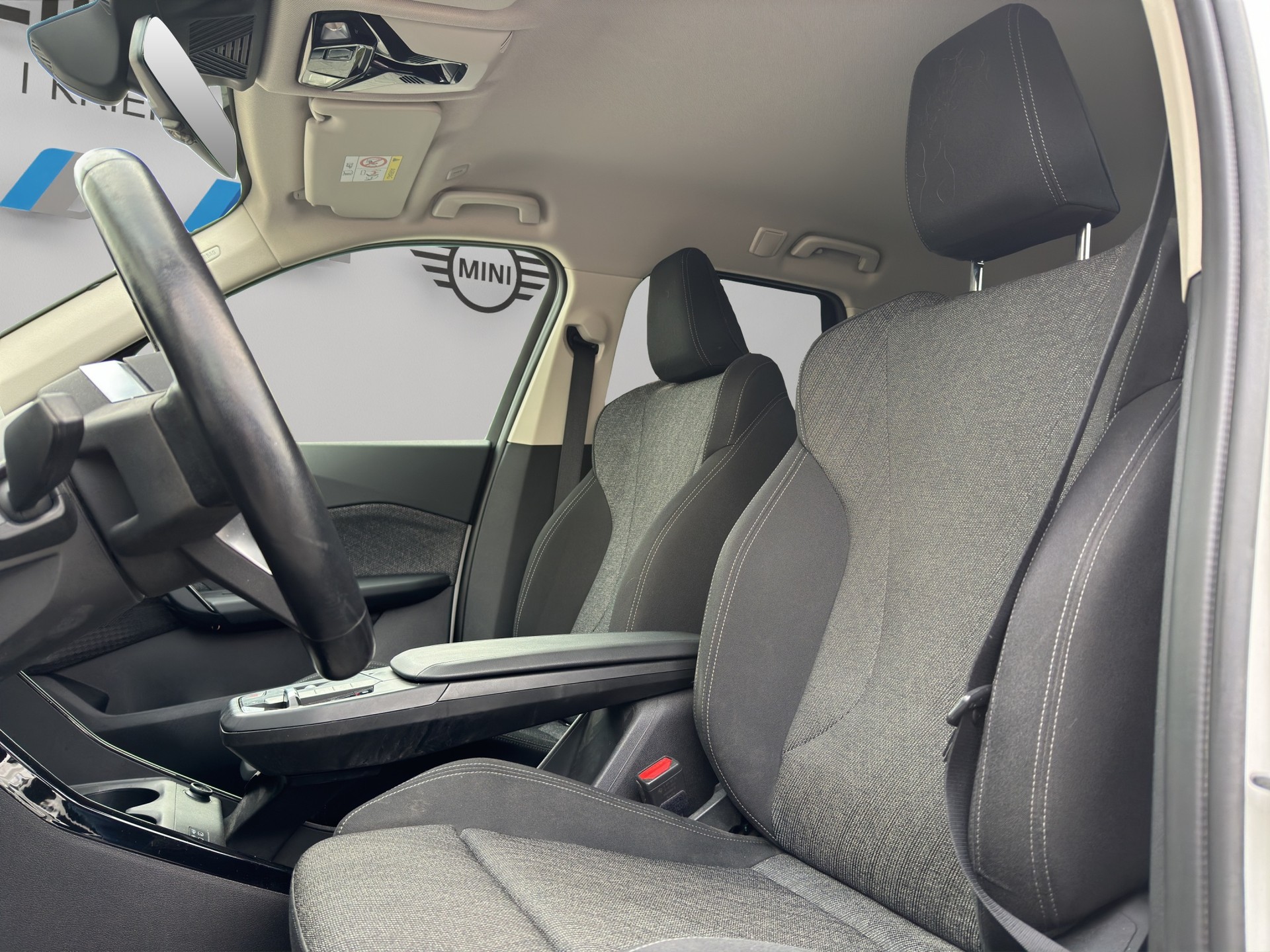 BMW X1 xDrive 20d 48V-image-11