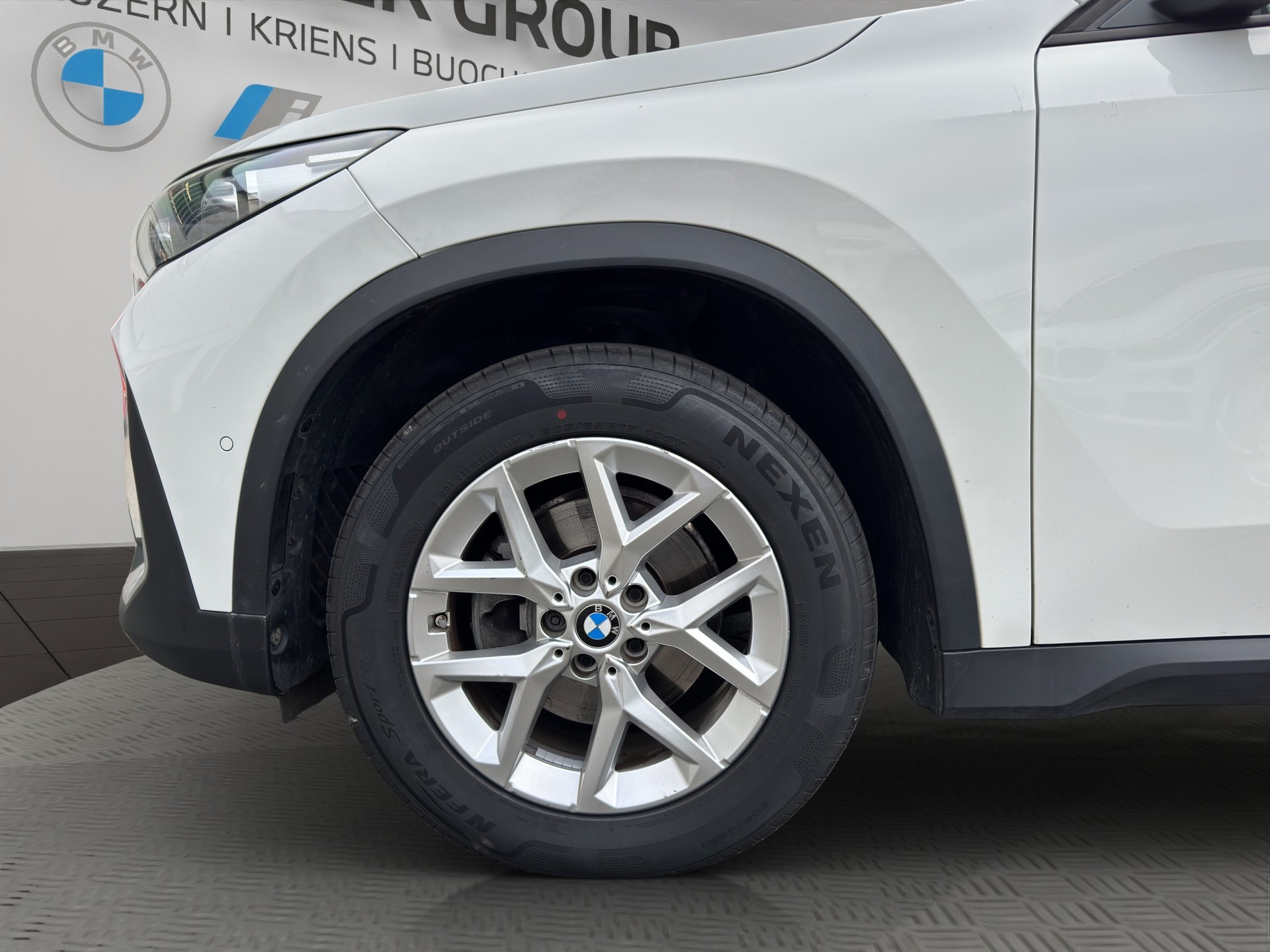 BMW X1 xDrive 20d 48V-image-8