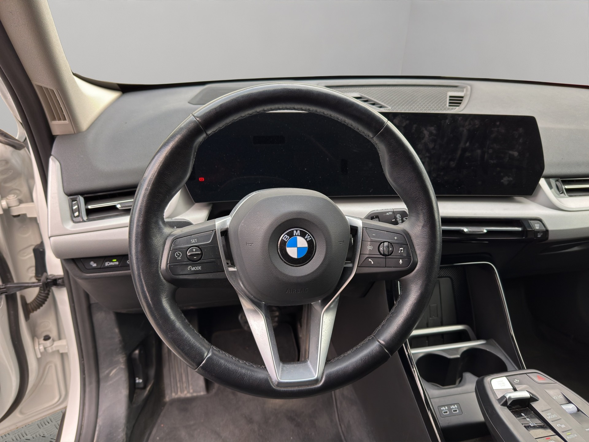 BMW X1 xDrive 20d 48V-image-12