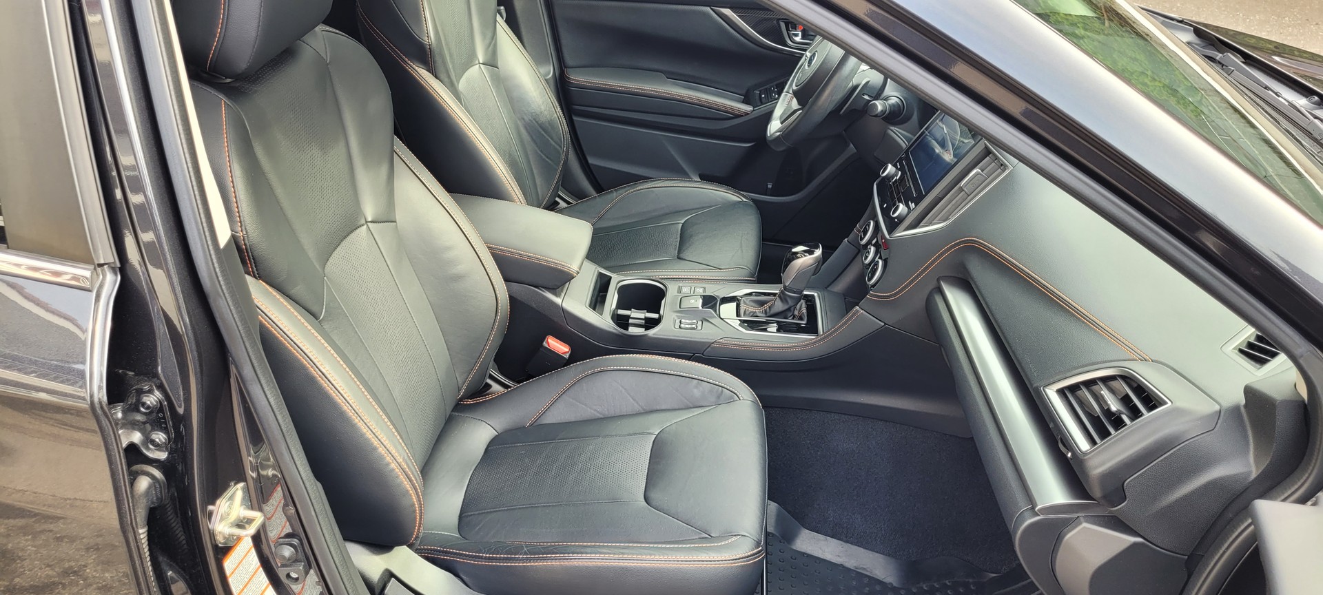 SUBARU XV 2.0 e-Boxer Luxury AWD Lineartronic-image-18