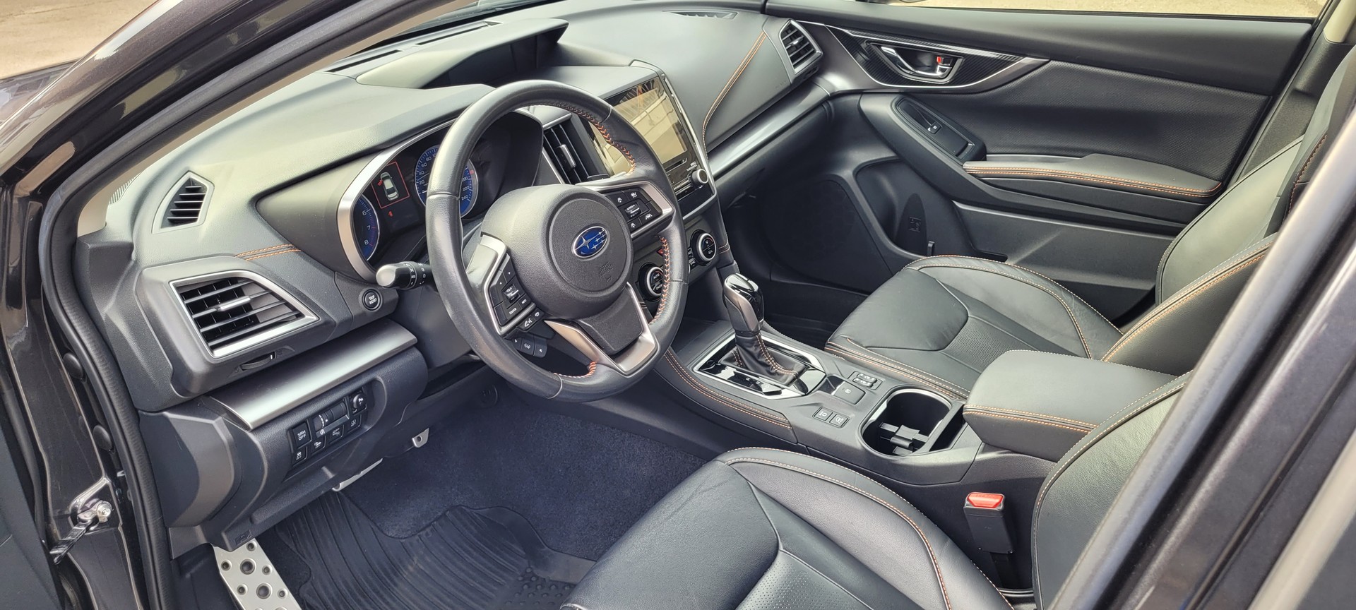 SUBARU XV 2.0 e-Boxer Luxury AWD Lineartronic-image-6