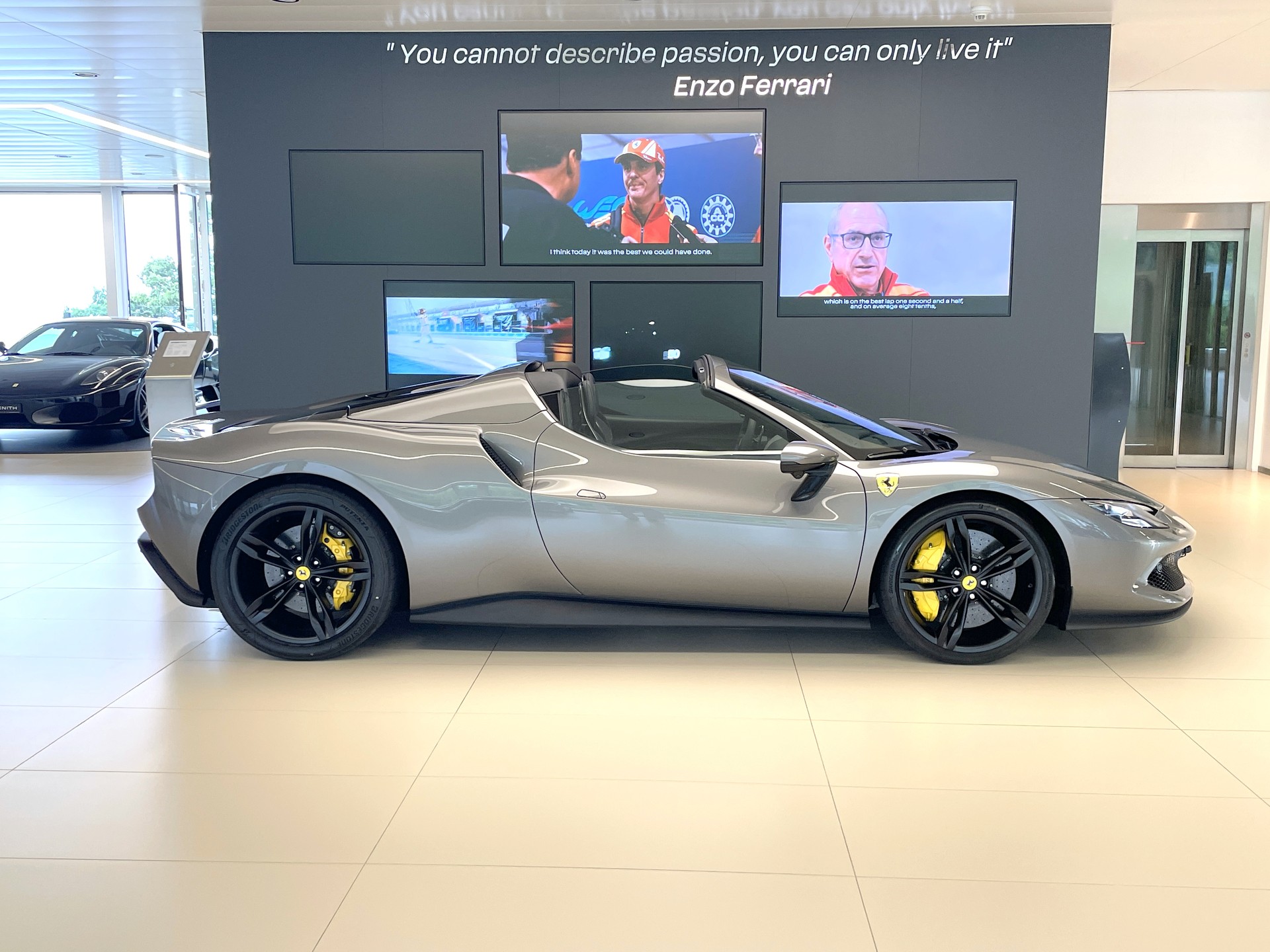 FERRARI 296 GTS-image-3