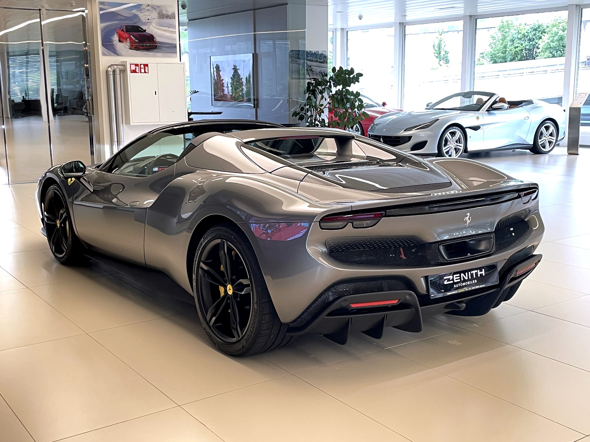 FERRARI 296 GTS-image-6