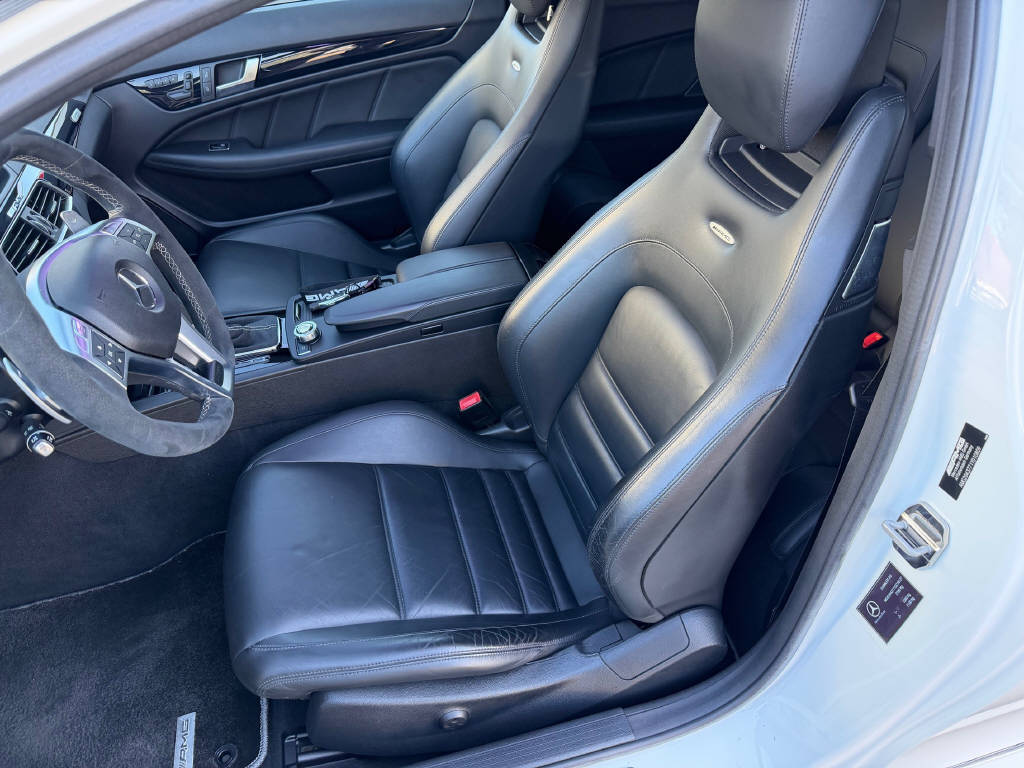 MERCEDES-BENZ C 63 V8 AMG Coupé - 507 Edition-image-21