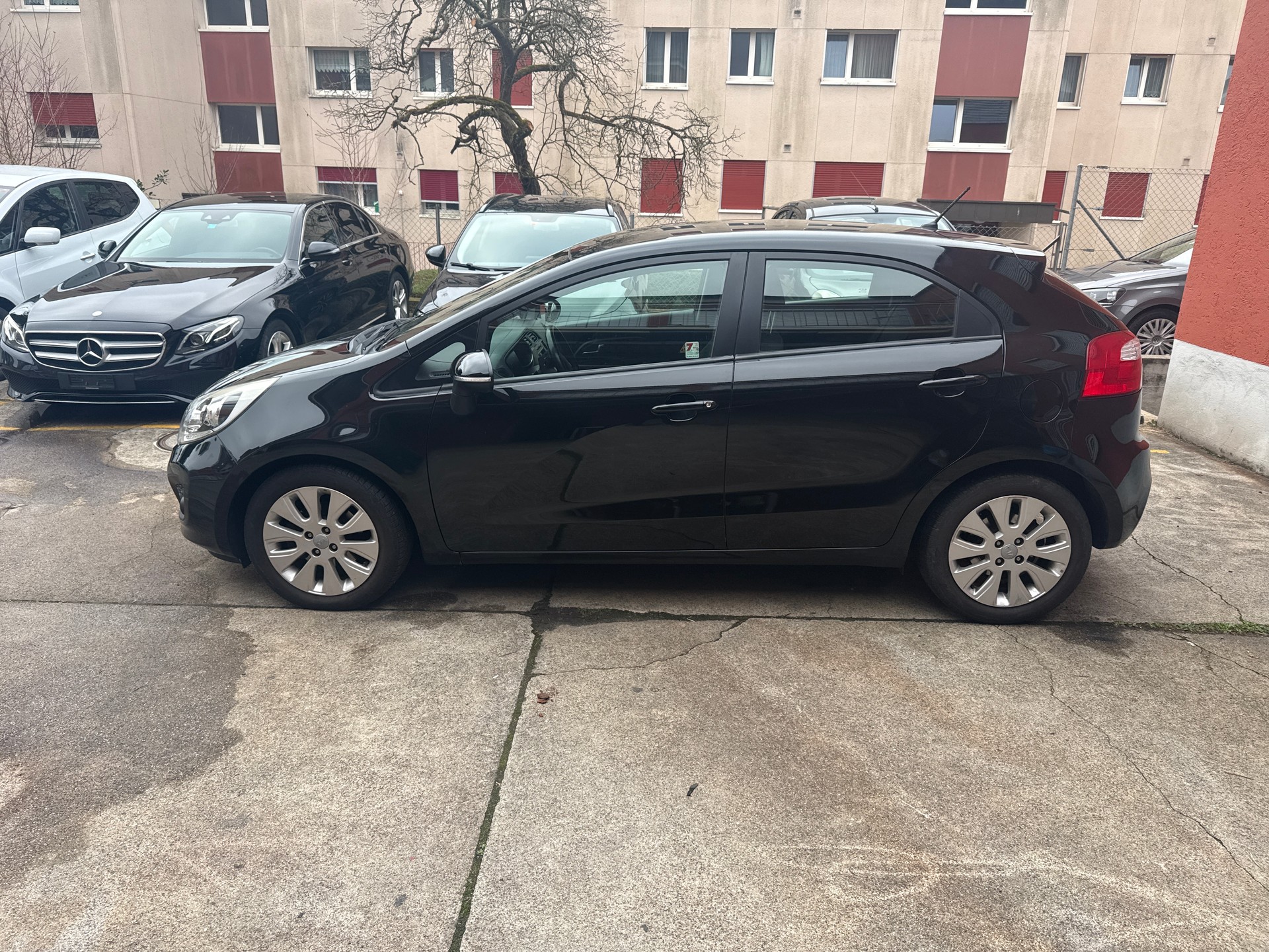 KIA Rio 1.4 CVVT Style-image-2