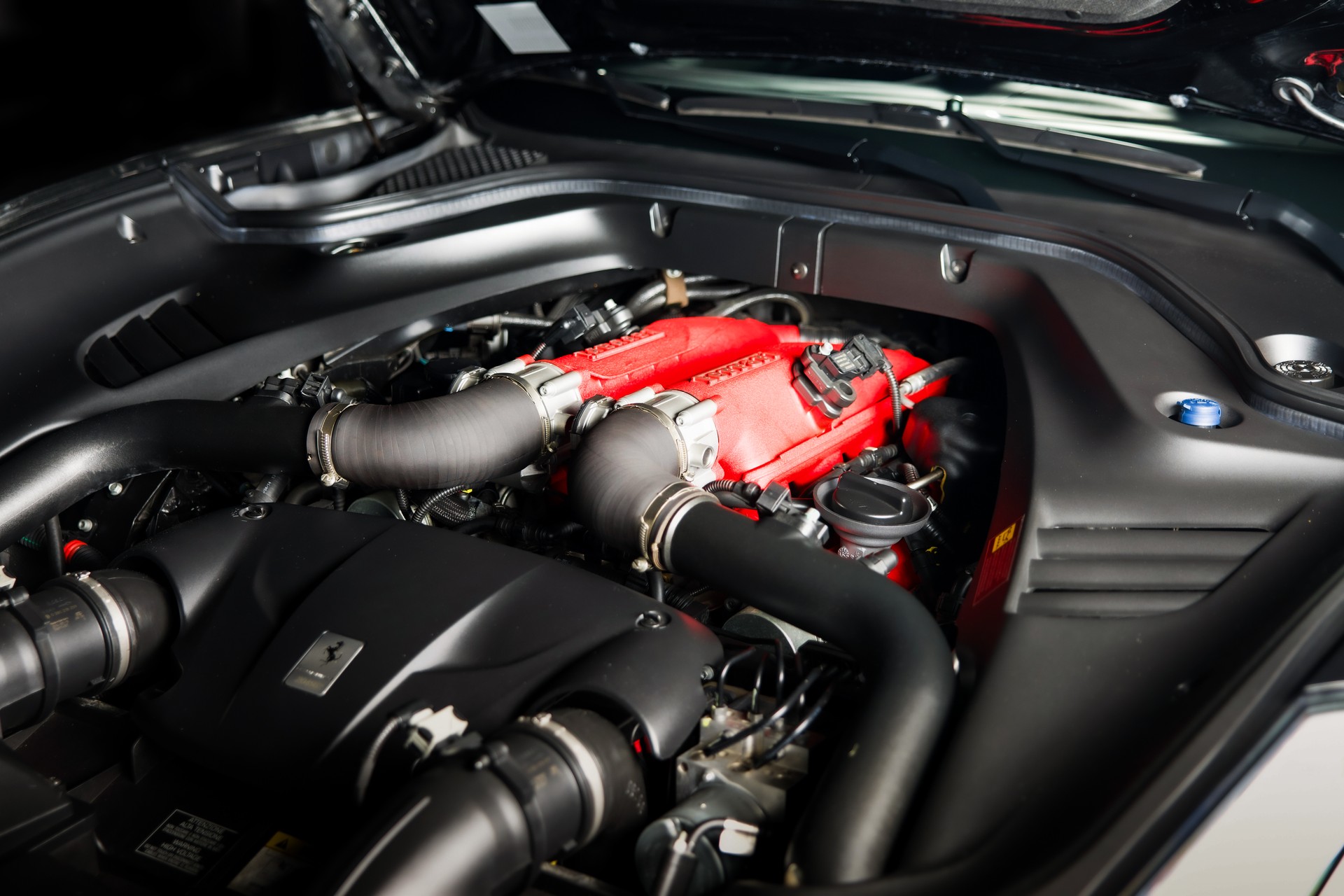 FERRARI California 3.9 V8 T-image-20