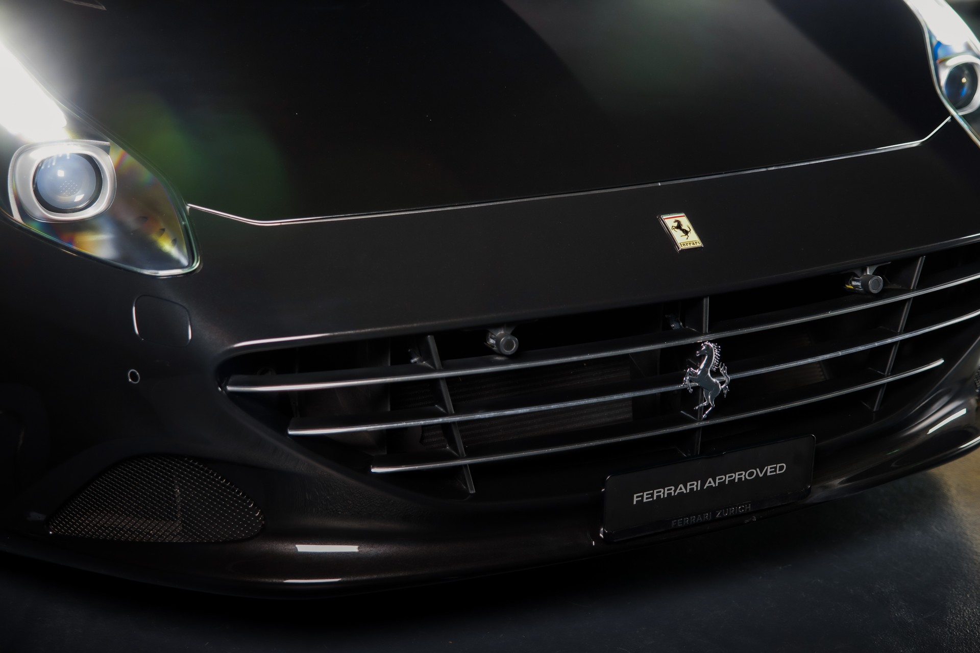 FERRARI California 3.9 V8 T-image-9